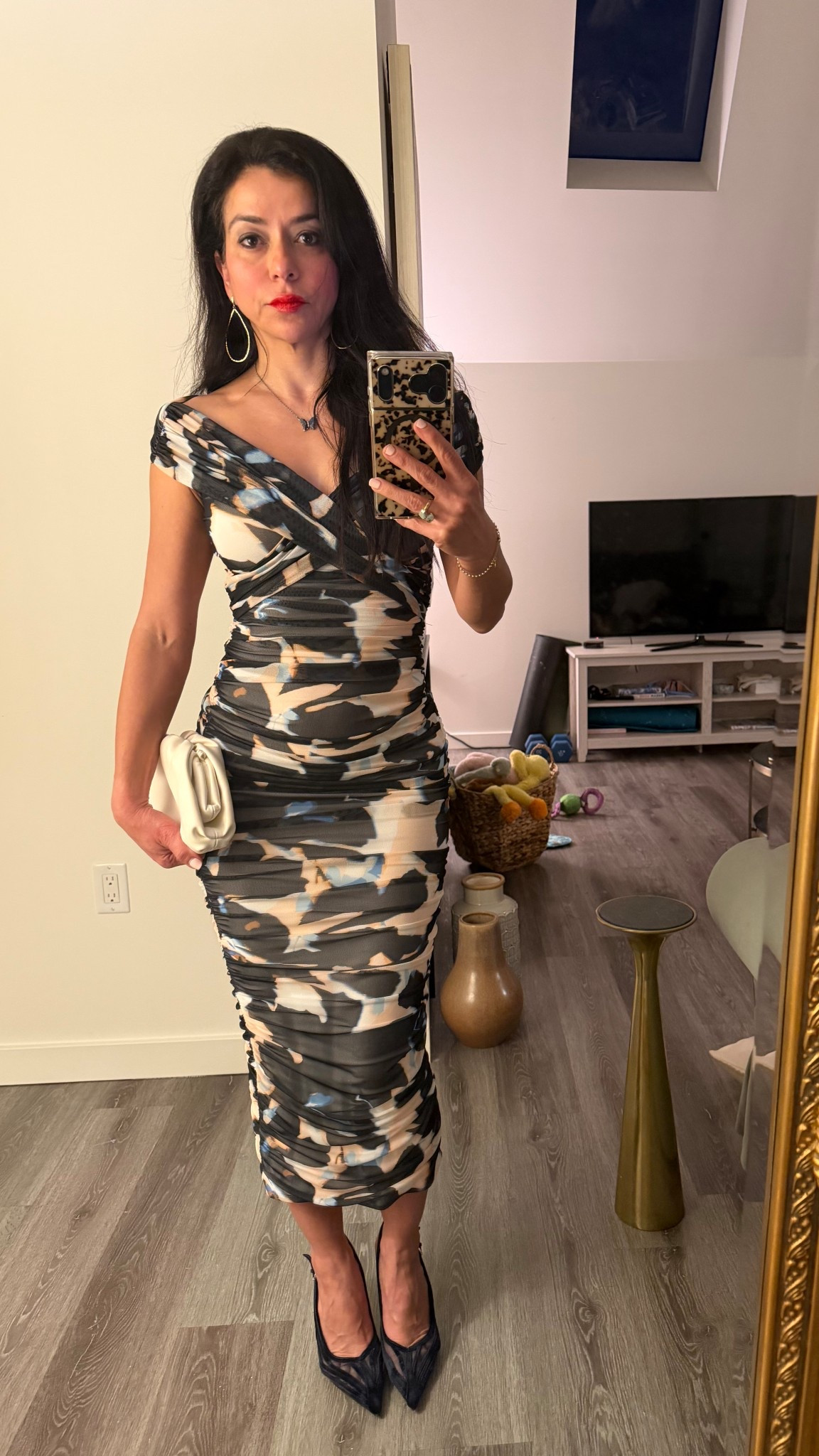 Date night outfit with one of my favorite #afrm dresses this one is sold out but linked to similar styles from the brand🥰


#LTKSaleAlert #LTKdayinmylife #LTKootd