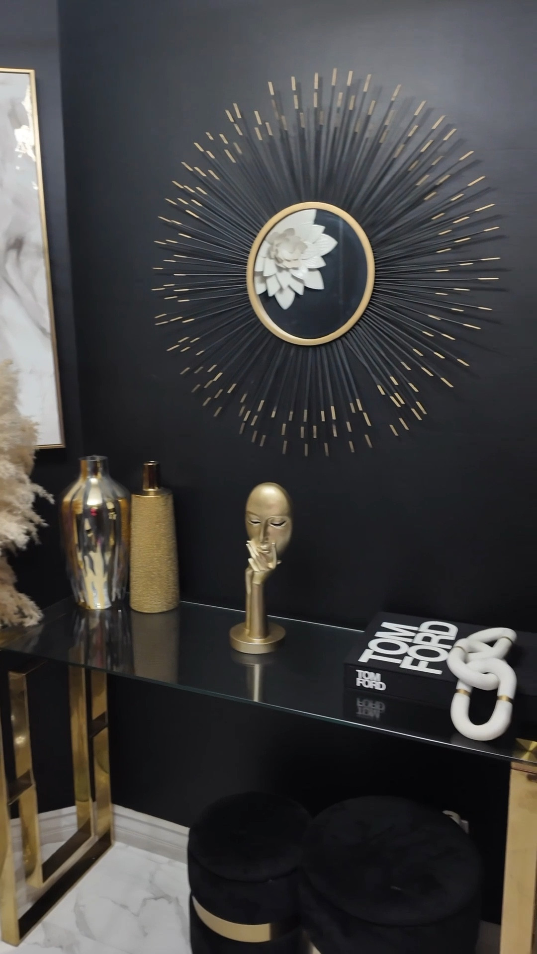 Foyer Update? 

#LTKdayinmylife #LTKstorytime #LTKHome