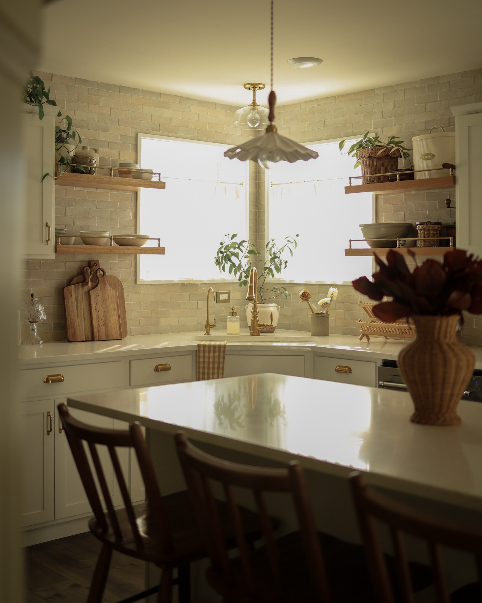 Kitchen pendant lights, sink, stools 

#LTKHome