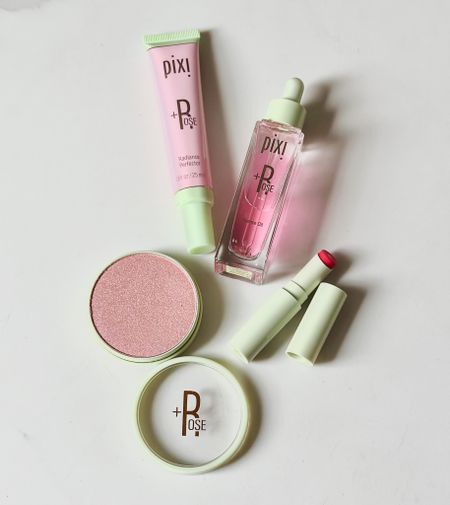 { pretty in pink 🌹🌷🌹 new rose collection from @pixibeauty #pixibeauty }

#makeup #skincare #highlighter #lipbalm #beauty #beautyproducts #skincareroutine

#LTKunder50 #LTKbeauty #LTKGiftGuide