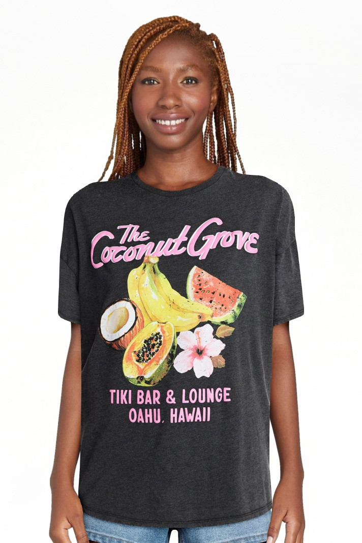 No Boundaries Washed Graphic Boyfriend Tee, Women's XXS-XXL | Walmart (US)