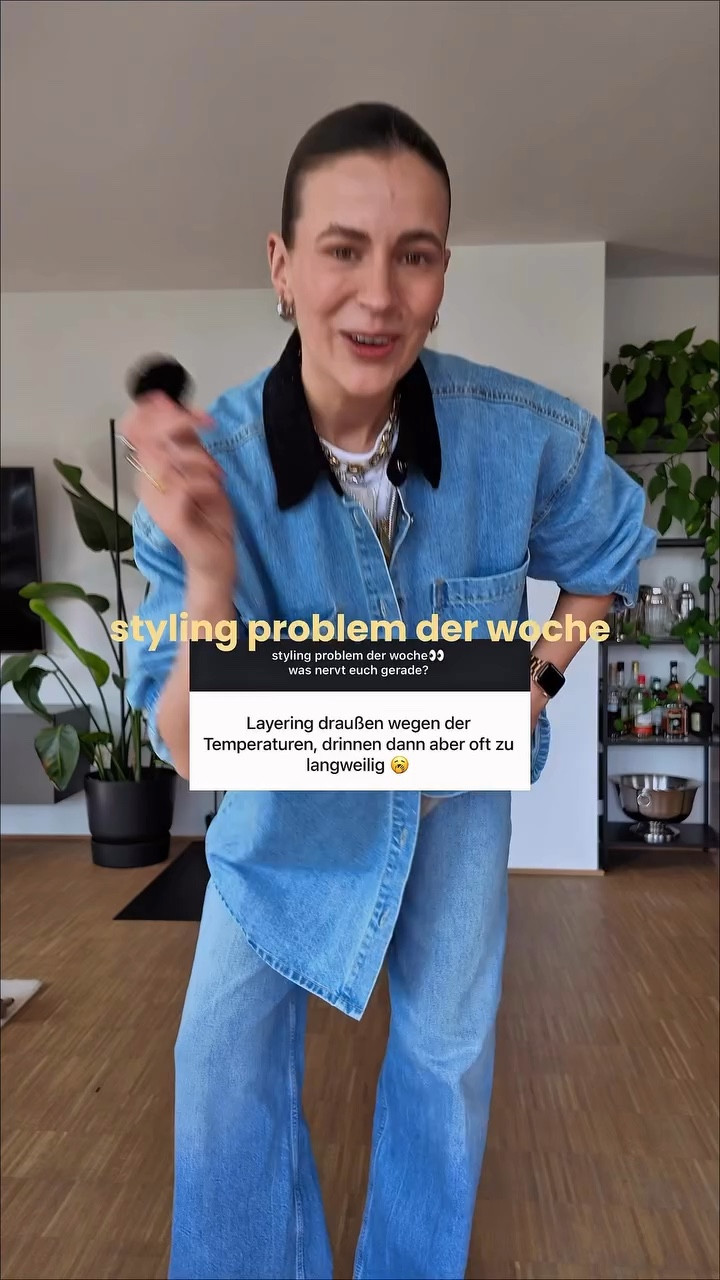 dieses problem haben mir so viele von euch geschickt… aber ist es wirklich ein problem? 🌚

morgens kalt, mittags warm — und irgendwie ist man immer einmal falsch angezogen 😅 oooder wir sehen das einfach falsch.
eigentlich ist das die perfekte chance, mehrere outfits an einem tag zu tragen. du musst sie nur so aufbauen, dass jede schicht für sich funktioniert ✨
so kannst du einfach was ausziehen — und es bleibt trotzdem ein look 🤝

mehr davon? 👀

das echte problem diesmal ist, dass ich das mikro nicht angemacht hab 🤝😅