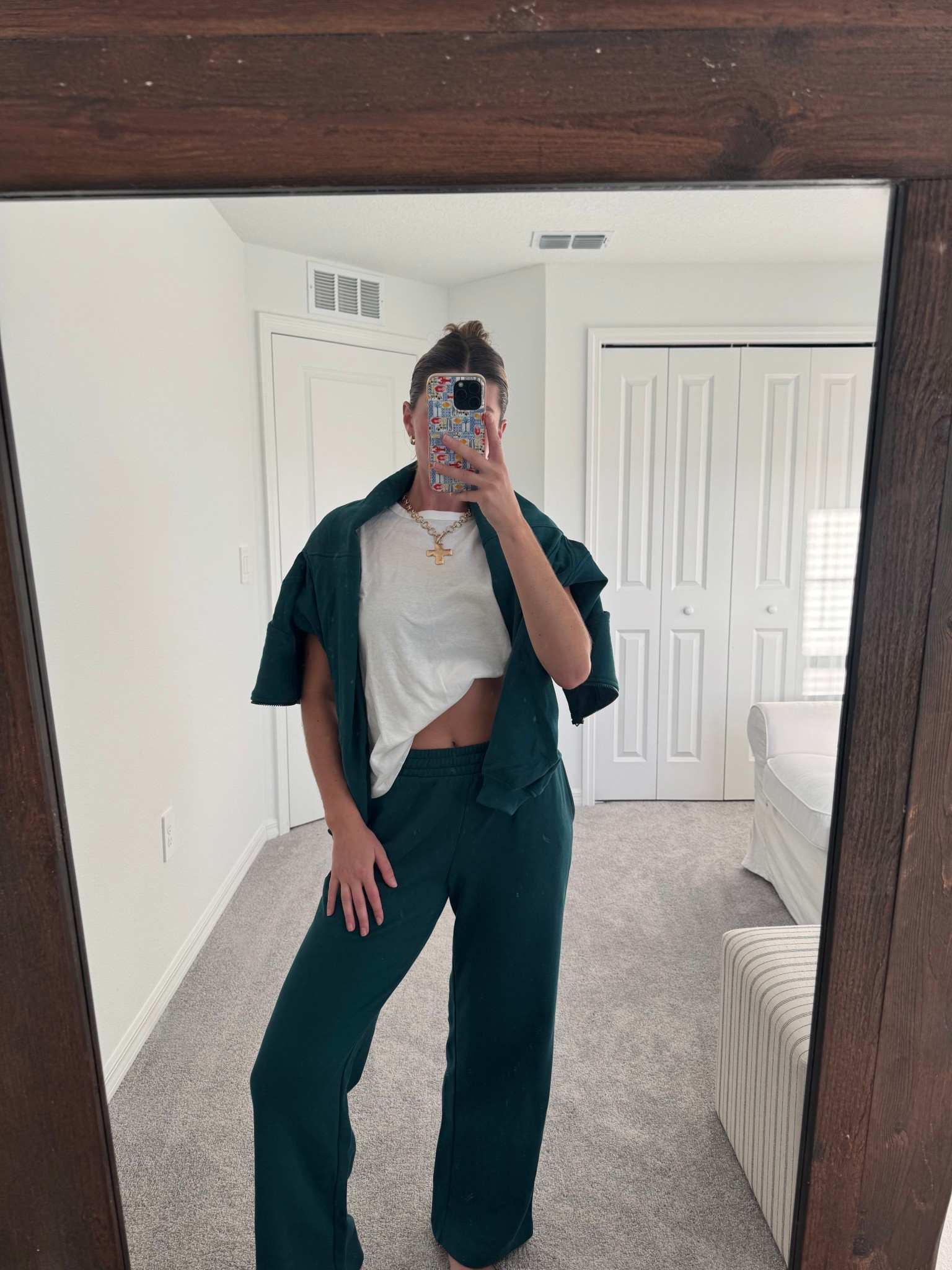 This forest green color for the fall >>> 
Love a good sweat set and this one is super adorable and comfy !! Wearing a size XS in both ! All of these are on sale today !!!

#LTKU #LTKSaleAlert #LTKSeasonal