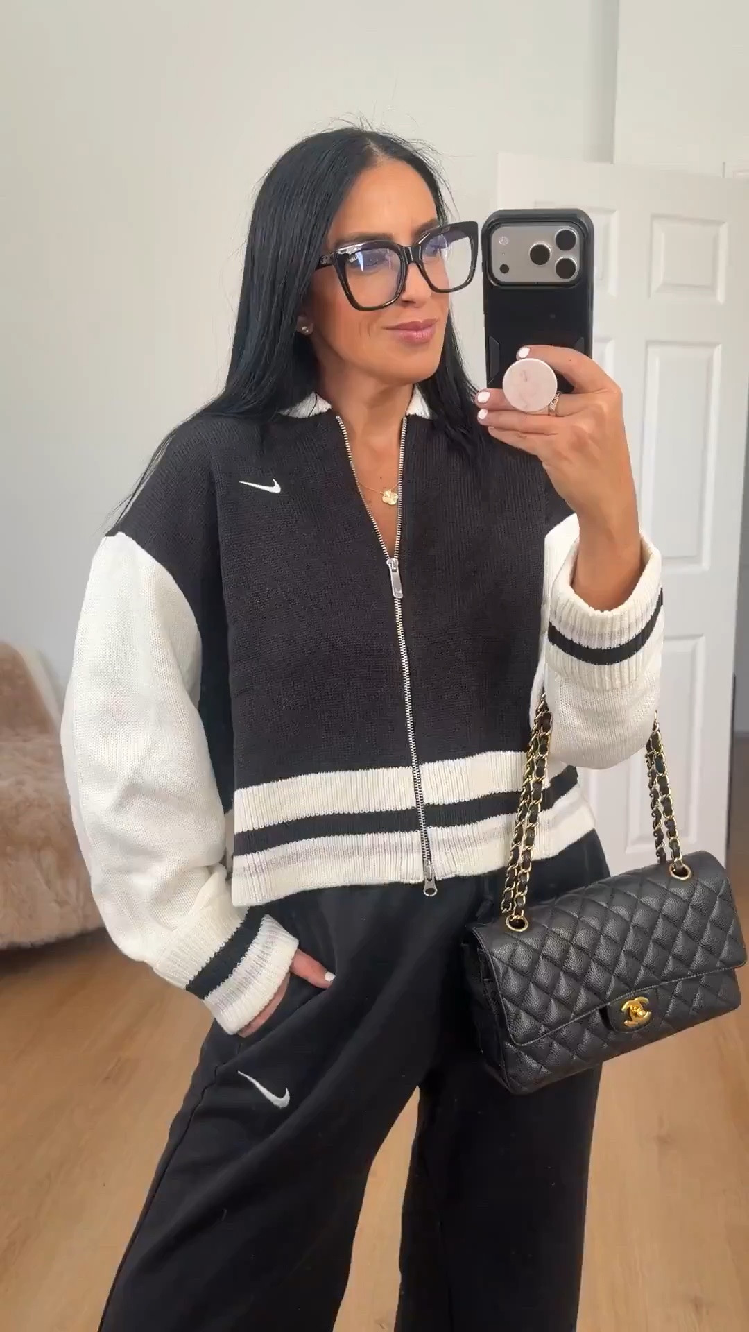 SALE ALERT 🚨 This Nike Sportswear Women’s Cardigan is now just $67 with code SUMMER (originally $115 🤍). It’s the perfect lightweight layer to throw on with leggings, shorts, or jeans, and the fit is so cute and effortless. Wearing a size small.