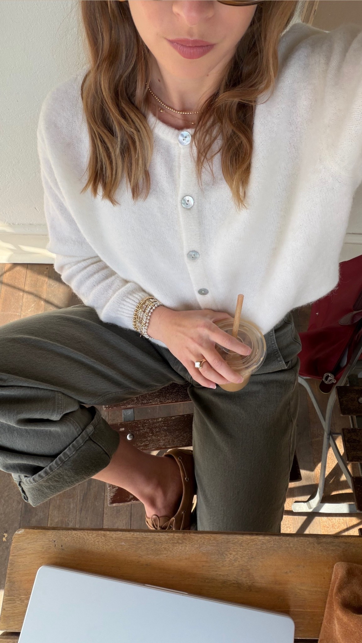 3/27/26 Casual Spring Outfit Easy spring outfit lately 🤍 Wearing my Abercrombie green barrel jeans (size 25 regular) with a cream sweater (mine is from American Vintage). Finished the look with my J.Crew suede bag. My sunglasses are Vehla and my shoes are Tommy Bahama (both can’t link, so I’ll include similar styles). Everything I can link is here ✨



#LTKSeasonal #LTKootd