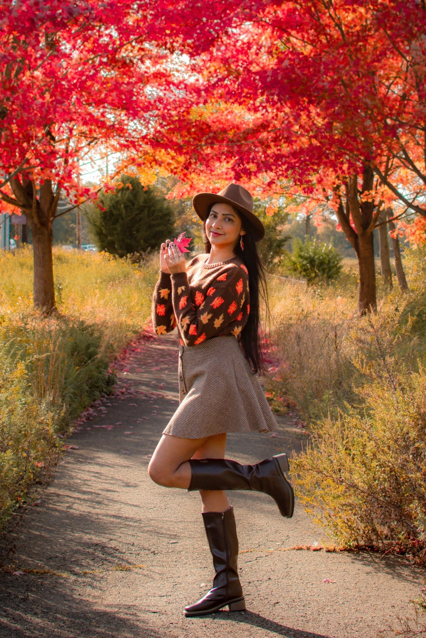 Fall outfit to match all your fall photos 🍁🤎

Fall outfits, fall sweater, fall leaf sweater, fall skirt, houndstooth skirt, chocolate brown boots, knee high boots, fall fashion, fall outfit, fall collection, fall ootd, outfit inspo, outfit inspiration 

#LTKSeasonal #LTKTravel #LTKStyleTip