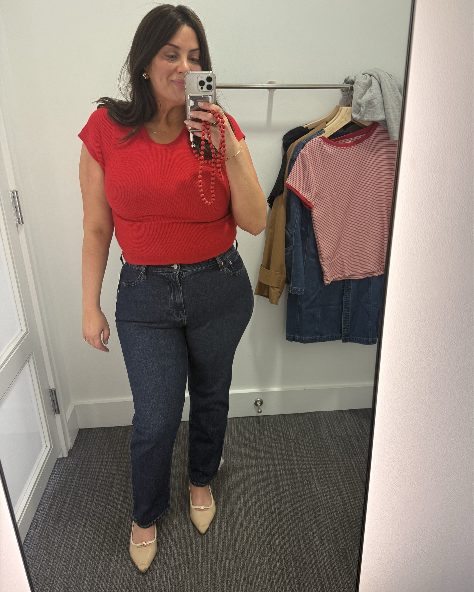 A newer Gap Jeans style
That are the perfect work jean. I do think these run slightly smaller than my curvy ones so I sized up. 

#LTKMidsize #LTKFindsUnder100 #LTKFindsUnder50