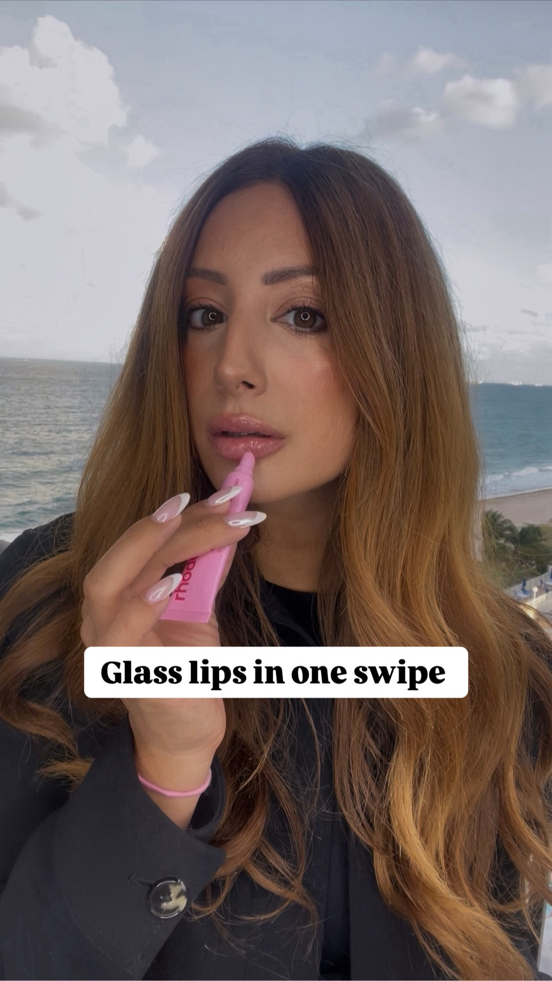 Did not expect to fall this hard for a lip tint… Rhode beauty did this ✨ 

#LTKdatenight #LTKcanada #LTKstyletip