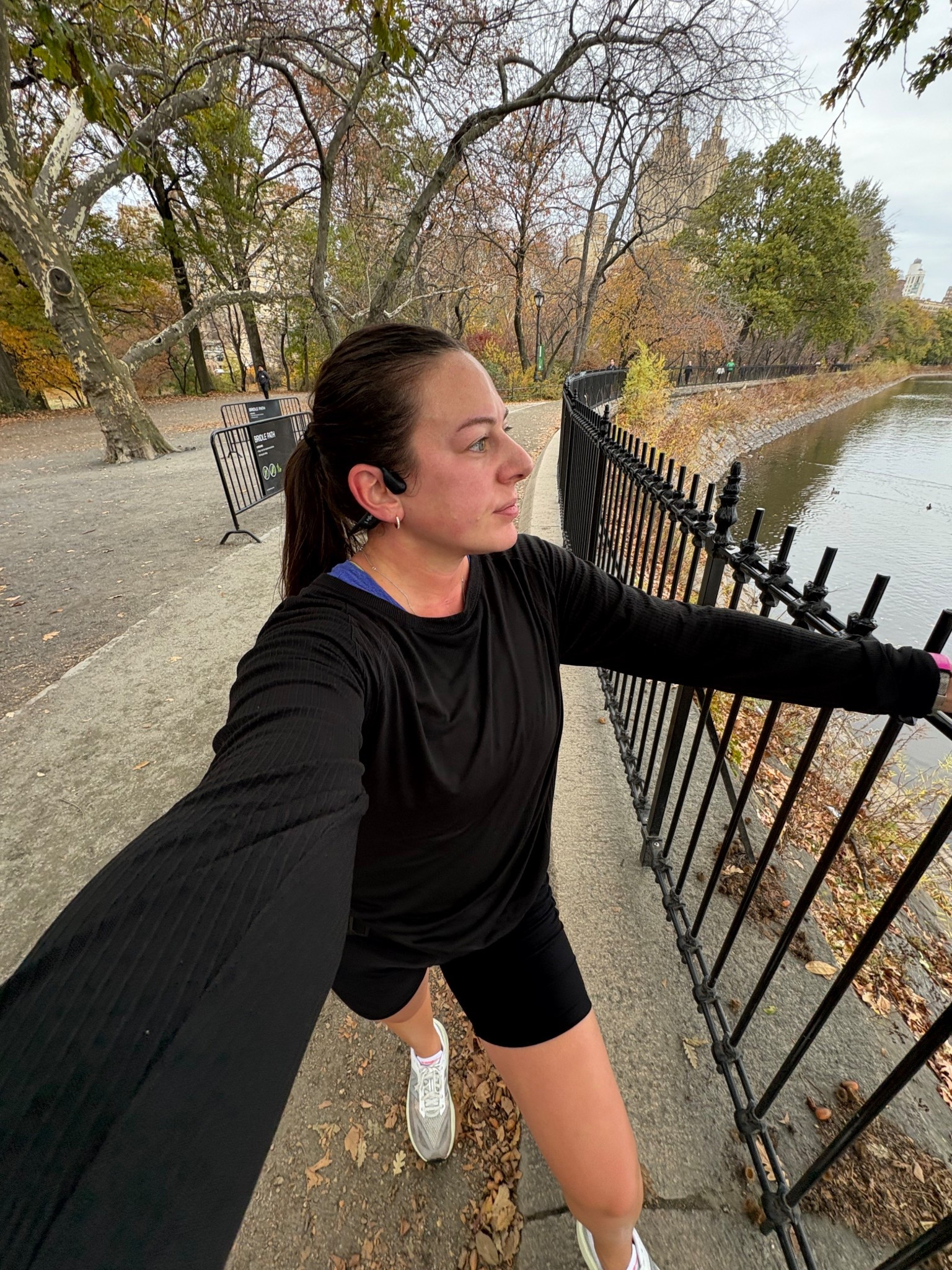 My absolute favorite long sleeved workout tee. I own in all colors. I size up because it comes pretty fitted. I’m usually a medium and do an XL. 

Old navy / activewear / workout / running / lululemon 

#LTKmomlife #LTKfitnessgoals #LTKSaleAlert