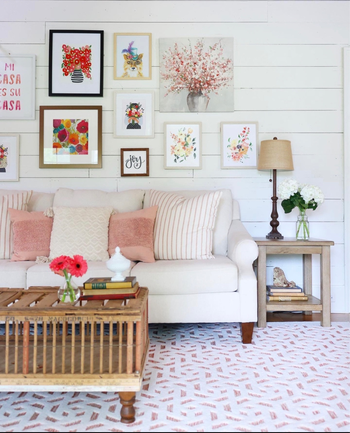 Love this space! I wasn’t able to link everything but I found similar options!

White couch, sofa, coffee table, end table, lamp, throw pillow, flowers, Wall art, area rug

#LTKSeasonal #LTKstyletip #LTKhome