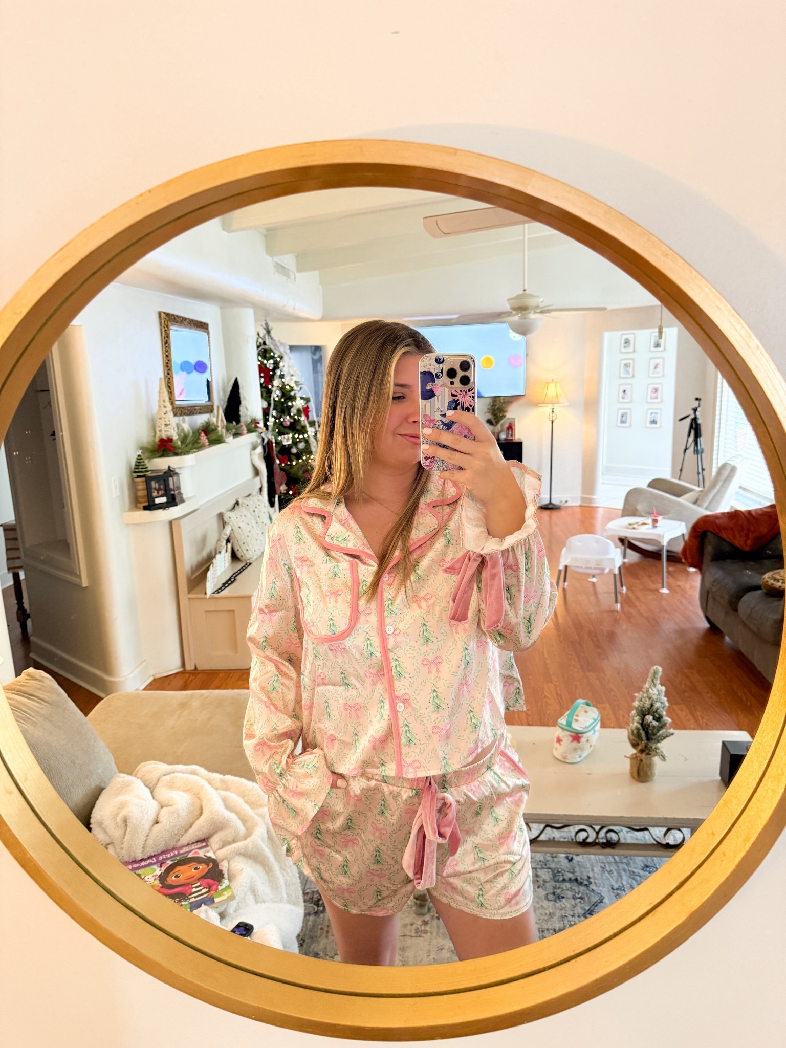 Absolutely beautiful Christmas pjs perfect for lounging or family pictures 🎀💗 

LTK holiday, LTK mom, LTK ootd 

#LTKHoliday #LTKootd #LTKSaleAlert