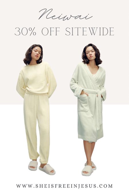 Neiwai 30% off sitewide 11/9-11/12

Pajamas sale / robe sale / fleece sale

Cozy fleece robe, fleece pajamas, fleece pullover, fleece sweatpants, loungewear sale 

#LTKsalealert #LTKHolidaySale #LTKfindsunder100