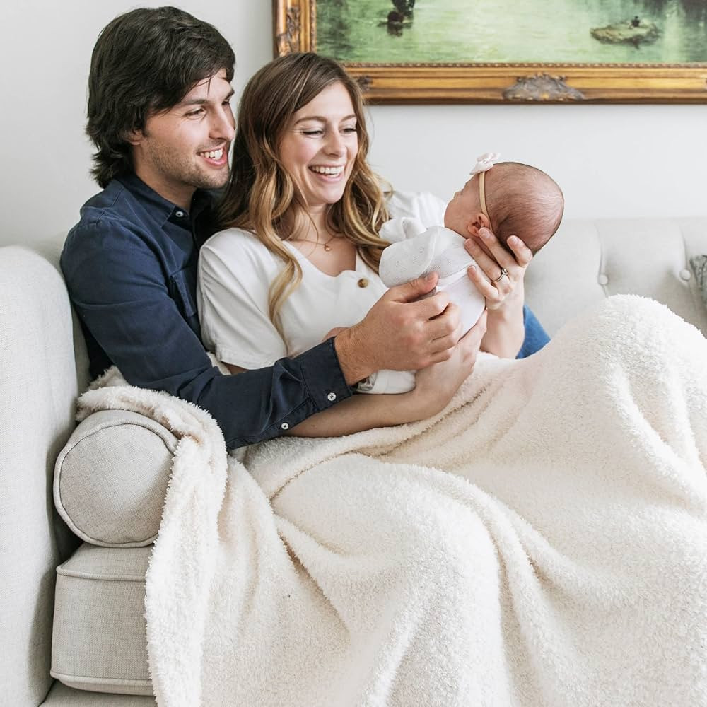 Saranoni Super Soft Oversized Home Decorative Extra Large Bamboni 60" x 80" Home Throw Blanket, (Ivo | Amazon (US)