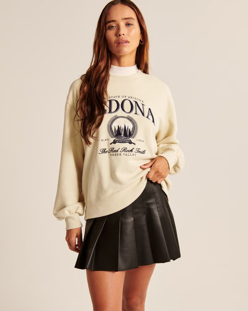 Women's Boyfriend Crew Park Graphic Sweatshirt | Women's Up To 50% Off Select Styles | Abercrombi... | Abercrombie & Fitch (US)