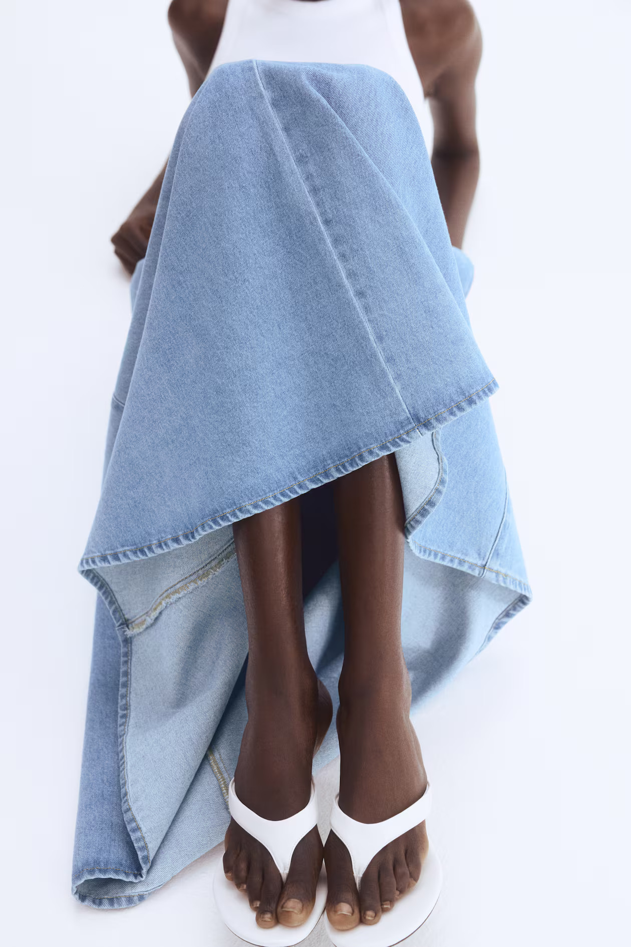 Denim midi skirt | H&M (UK, MY, IN, SG, PH, TW, HK)