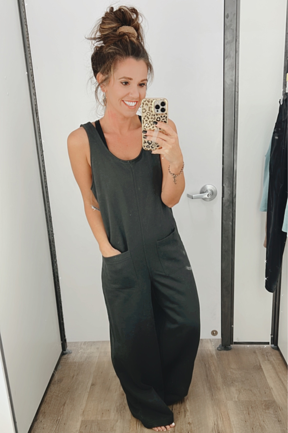 Unfortunately this jumpsuit isn’t sold online at old navy. But I linked an almost exact same from madewell 