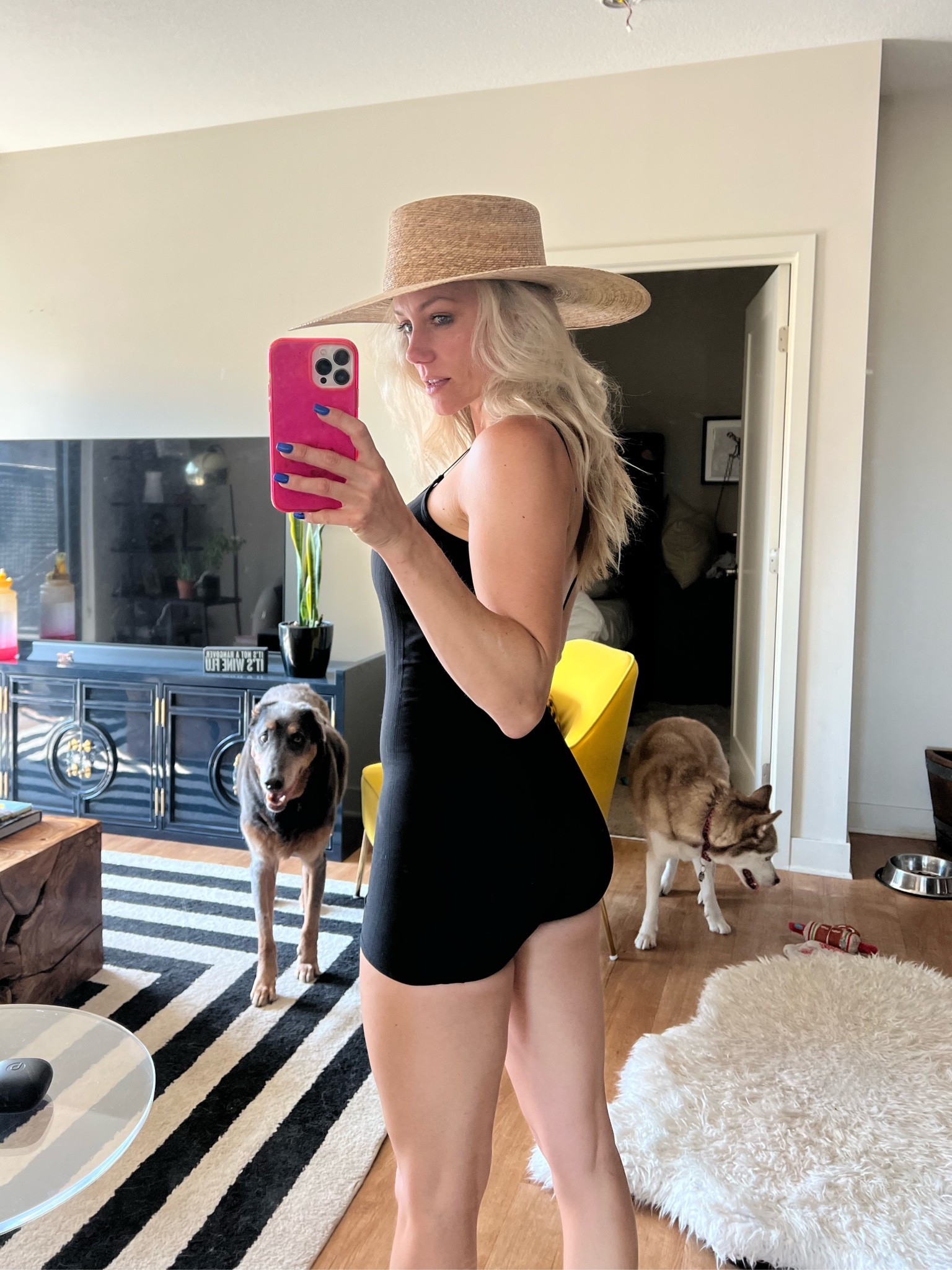 A wide brim hat will protect your skin from the sun, beach bum. 🍑