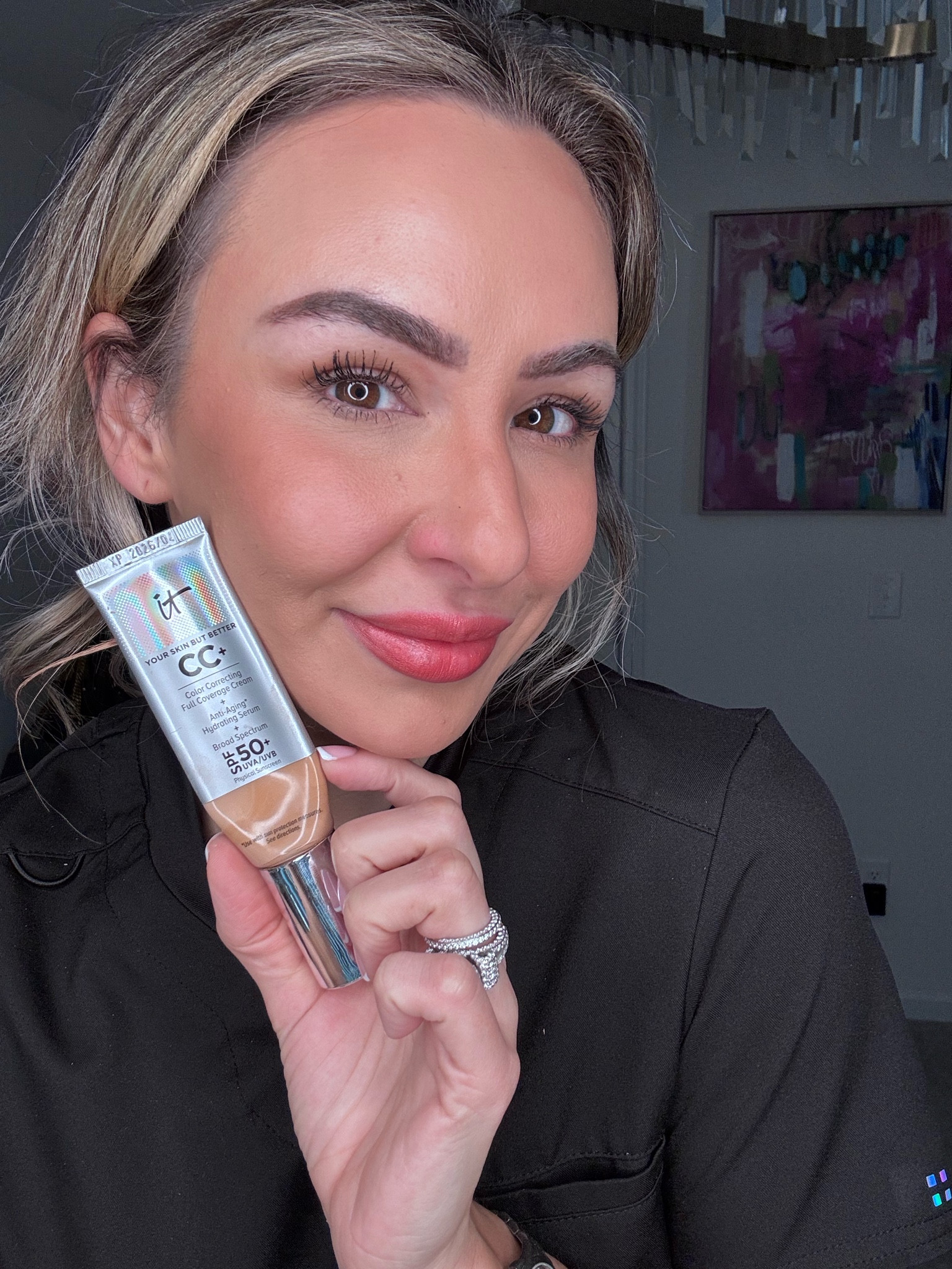 🚨 MAGIC ERASER SKIN 🚨 If I’m in a hurry but still want flawless, natural-looking skin, IT Cosmetics CC Cream is my go-to! It blurs imperfections, evens tone, and gives the skin that effortless, radiant glow—all in one step. ✨

Kept it simple with:
✔️ Gucci Brow Pencil in Chatain for natural definition
✔️ Lancome Hypnose Drama + Cils Booster for full, lifted lashes
✔️ Chanel Blush in Malice for a healthy flush
✔️ Gucci Bronzer in 03 for soft warmth & dimension
✔️ Gucci Lip Combo in Painted Veil + matching liner for the perfect soft lip