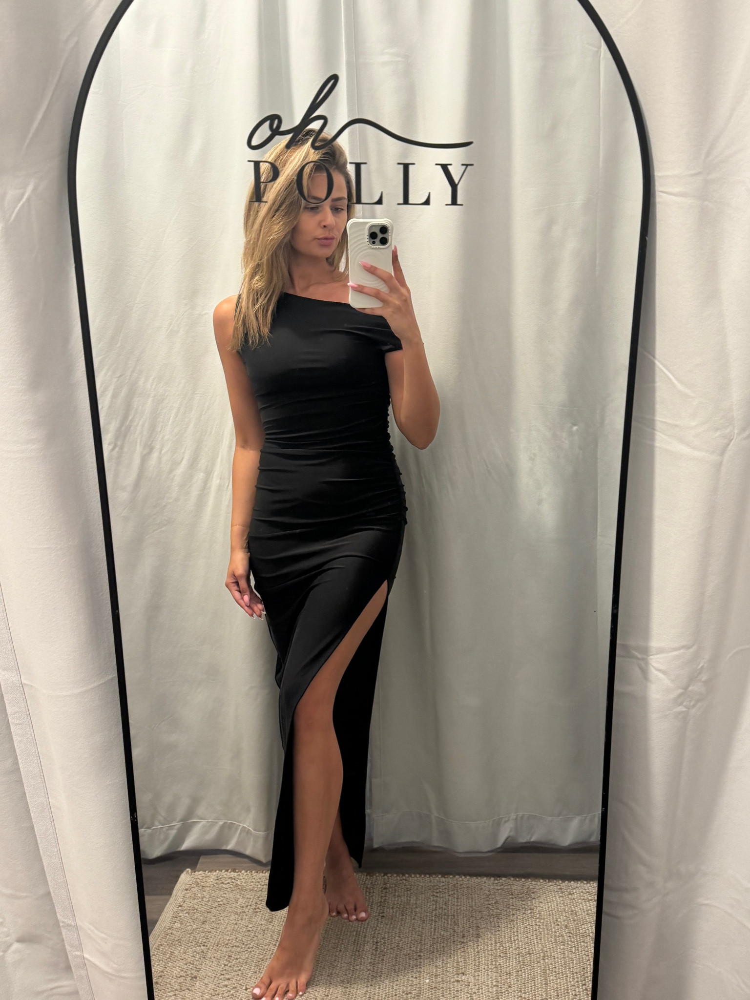 Perfect elegant black dress 

#LTKGiftGuide #LTKfindsunder100 #LTKwedding