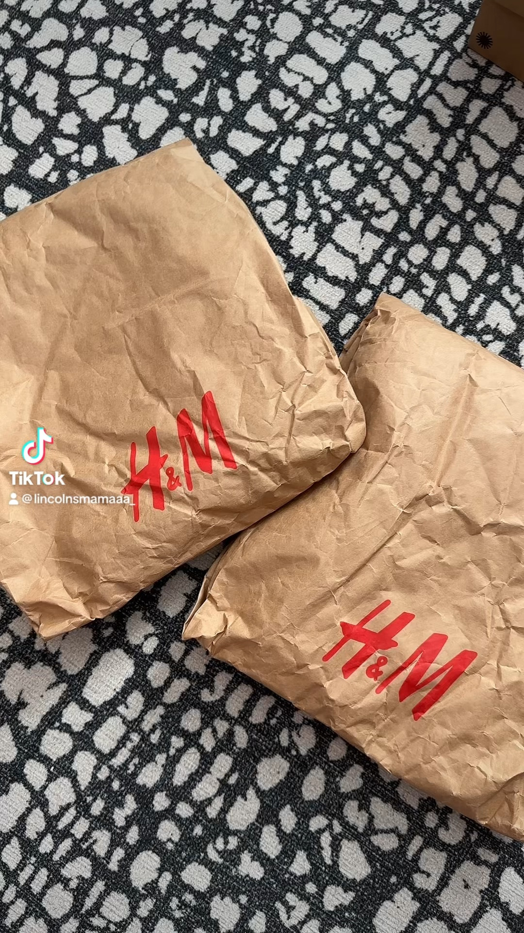 H&M fall fashion >>

Knitwear 
H&M haul
H&M finds 
Basics
Fall essentials 
Fall outfits
 fall decor 
teacher outfits
 work outfit
 Halloween 
fall wedding 
travel outfits 
Casual style
Simple fashion
Comfy outfits
Casual outfits 
Fall fashion 
Fall outfit inspo 
fall style 
Fall basics 


#liketkit    

#liketkit #LTKSeasonal #LTKsalealert #LTKstyletip #LTKSeasonal #LTKunder50 #LTKsalealert #LTKshoecrush #LTKSeasonal #LTKstyletip


#LTKunder50 #LTKstyletip #LTKworkwear