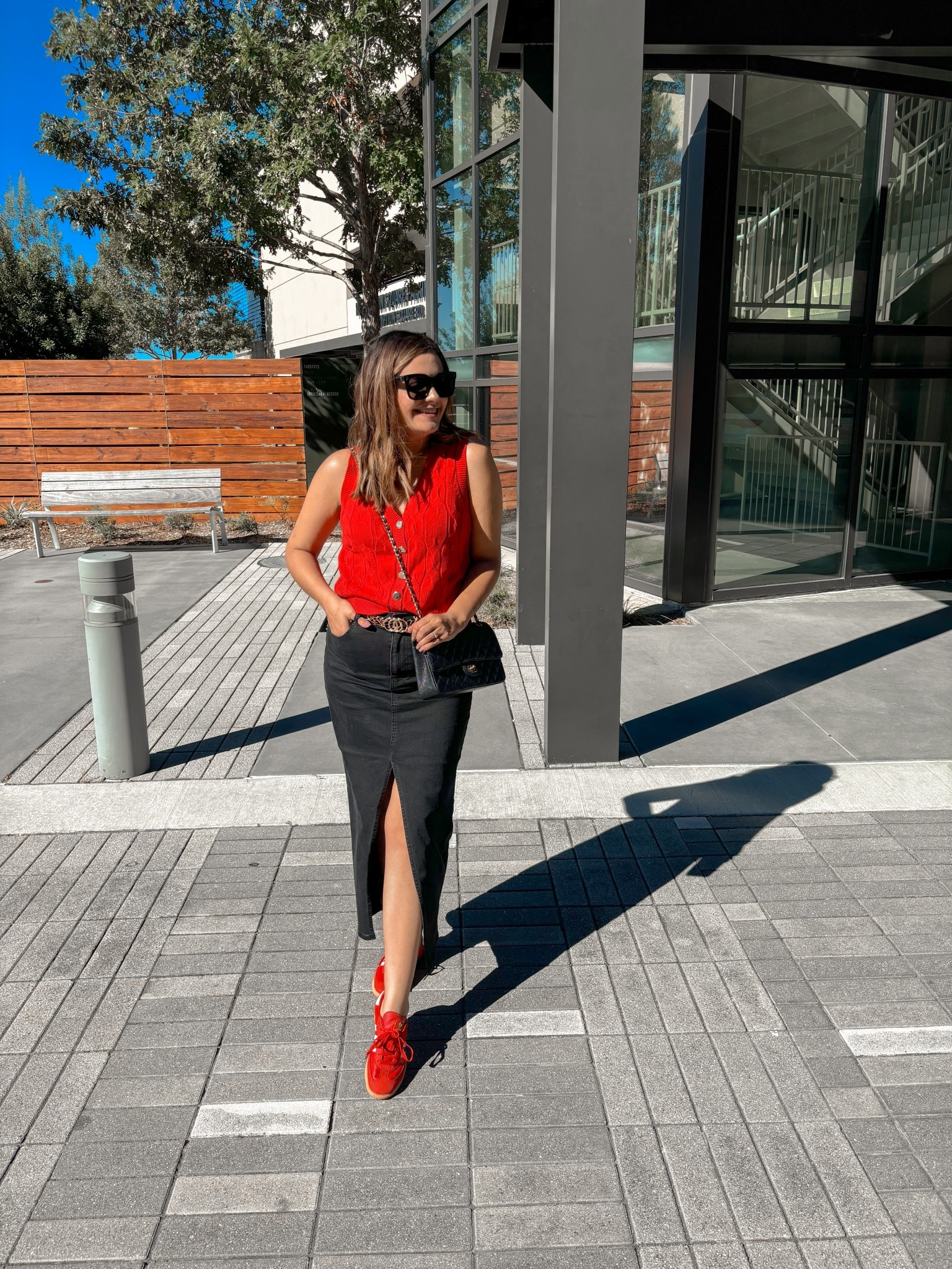 Casual fall style 

#LTKMidsize #LTKShoeCrush #LTKSeasonal