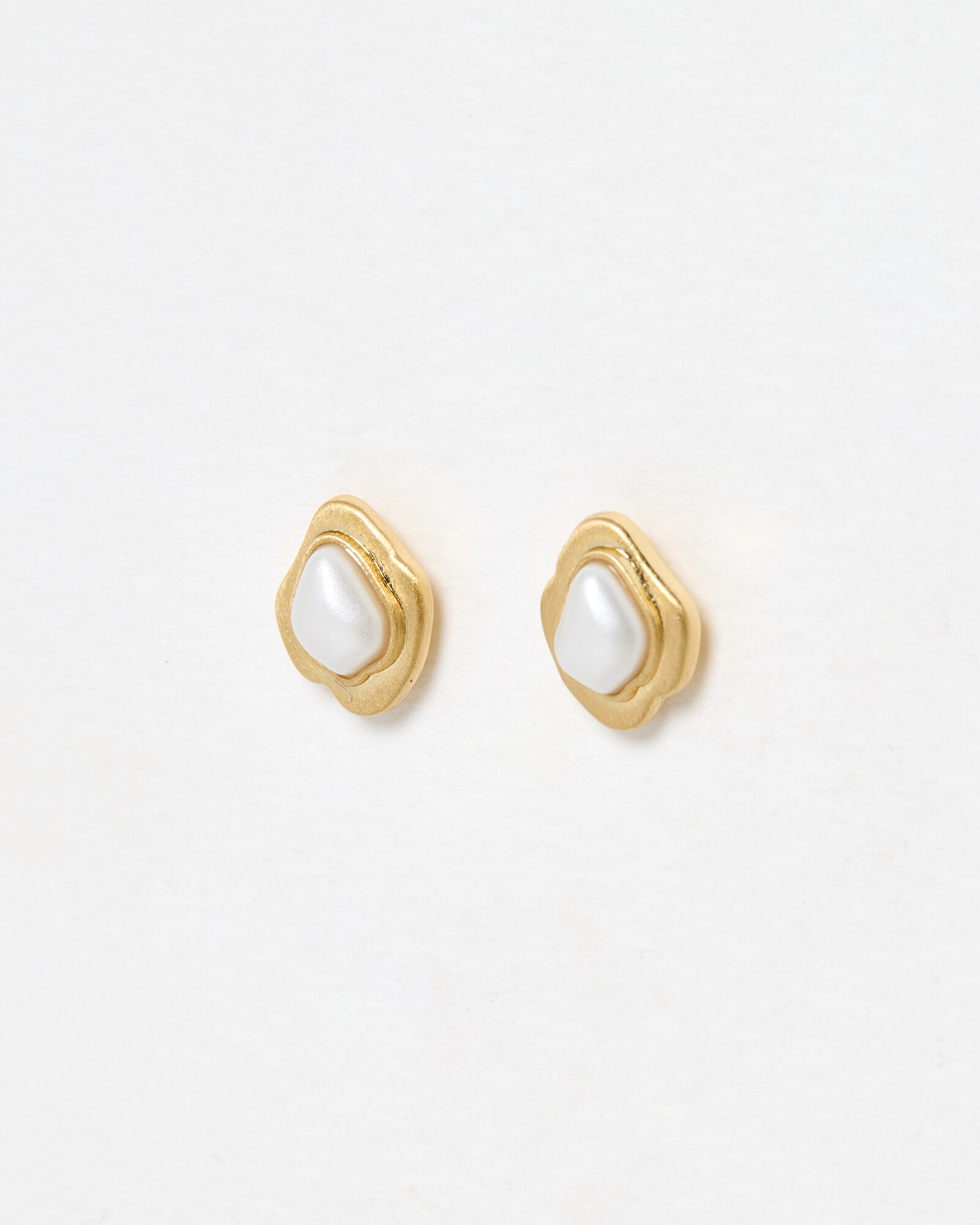 Jonelle Gold Tone Faux Pearl Stud Earrings | Oliver Bonas | Oliver Bonas (Global)