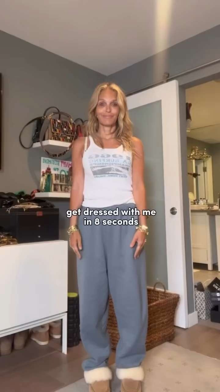 Sticking to the basics today .. you can never go wrong with a trouser, t-shirt, and your go to sneaker 👟 

 #LTKStyleTip #LTKShoeCrush