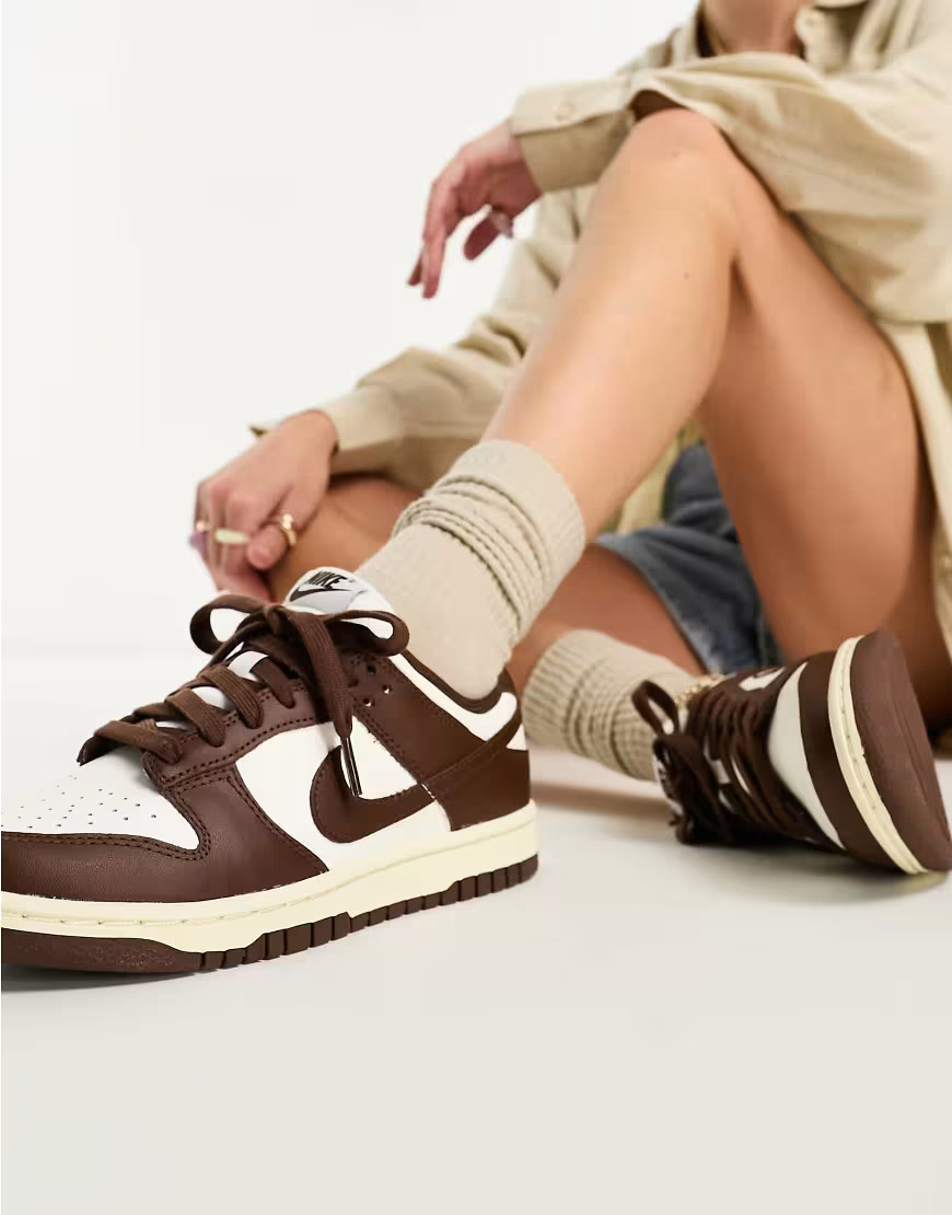 Nike Dunk Low sneakers in brown-White | ASOS (Global)