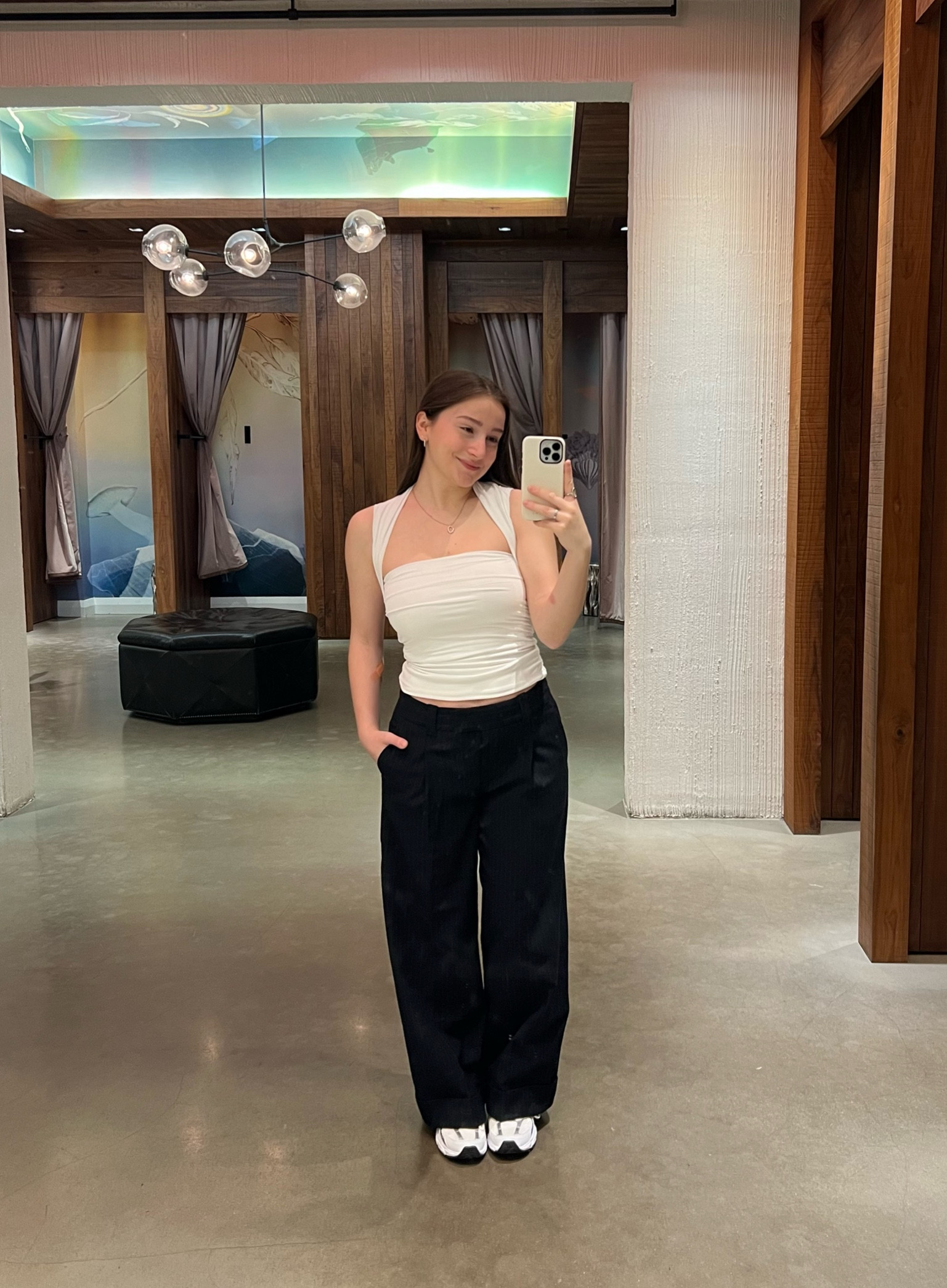 Top: S
Pants: 02 (I have the short version)
Shoes : 6.5 W

#LTKcanada #LTKautumn