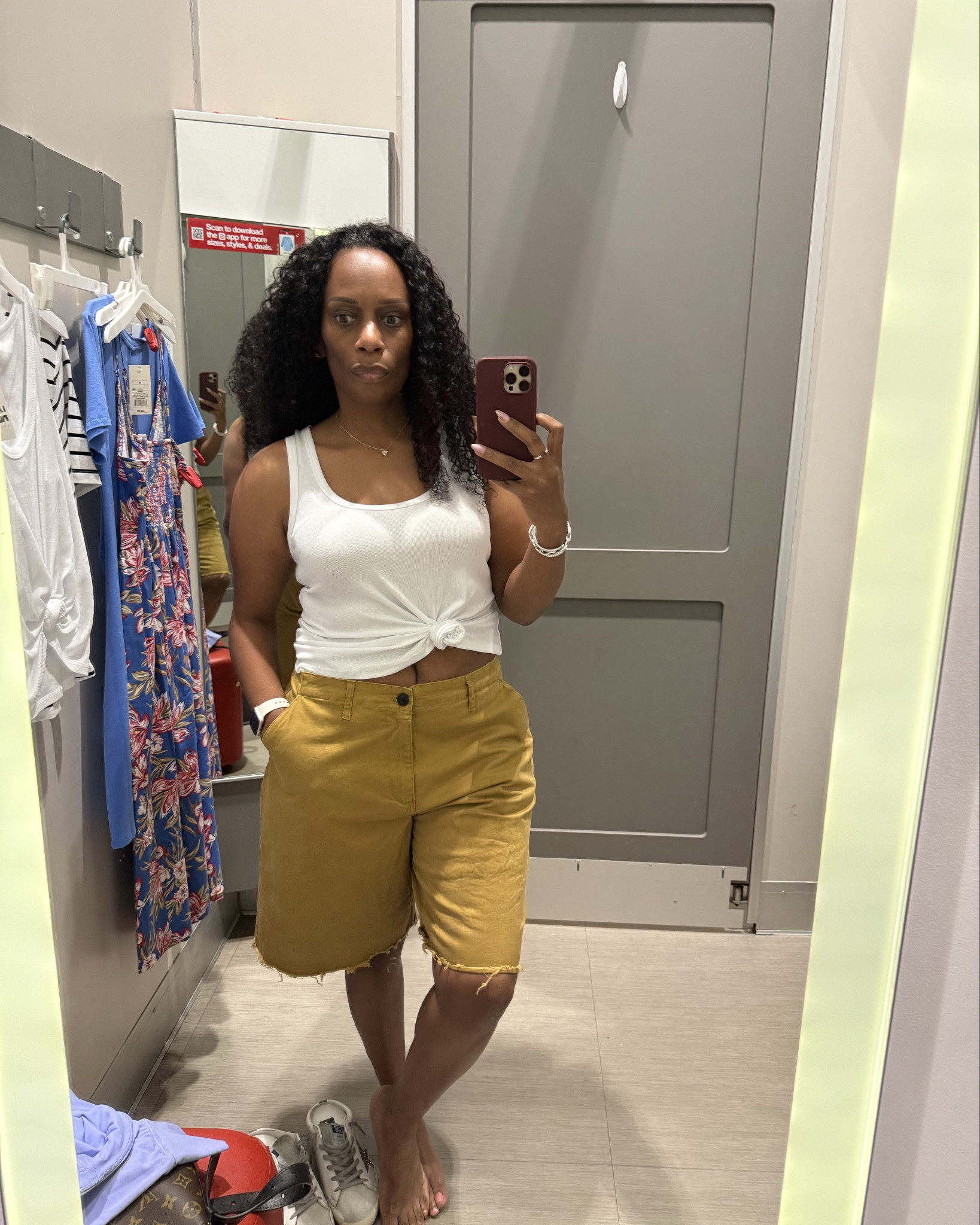 Casual but make it cute 🤍✨

This knotted tank + high-waisted shorts combo is the definition of easy style. The fit is flattering, the fabric is comfy, and the color combo? Chef’s kiss for spring/summer.

Perfect for errands, brunch, travel days, or just looking put together without trying too hard.

Linked on my LTK
#LTKStyle #LTKFinds #LTKUnder50 #SummerStyle #CasualChic #WeekendOutfit #BrunchLook #EffortlessStyle #NeutralStyle #EverydayFashion #MomOnTheGo #VacationOutfit #AffordableStyle #LTKCreator #ShopMyLook

#LTKOver40 #LTKTall #LTKMidsize