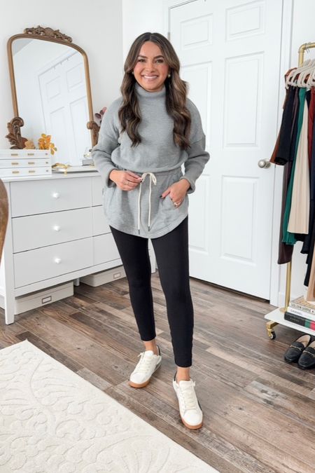 Grey Fleece Top size xs regular (sized up a size) 
Leggings size small petite TTS, usually size 2 petite
Sneakers size 6 TTS

Fall Outfits 
Thanksgiving 
Fall Dresses 
Boots 
Sweater Dress
Family photos 
Christmas 

Honey Sweet Petite 
Honeysweetpetite 

#LTKSeasonal #LTKstyletip #LTKHoliday