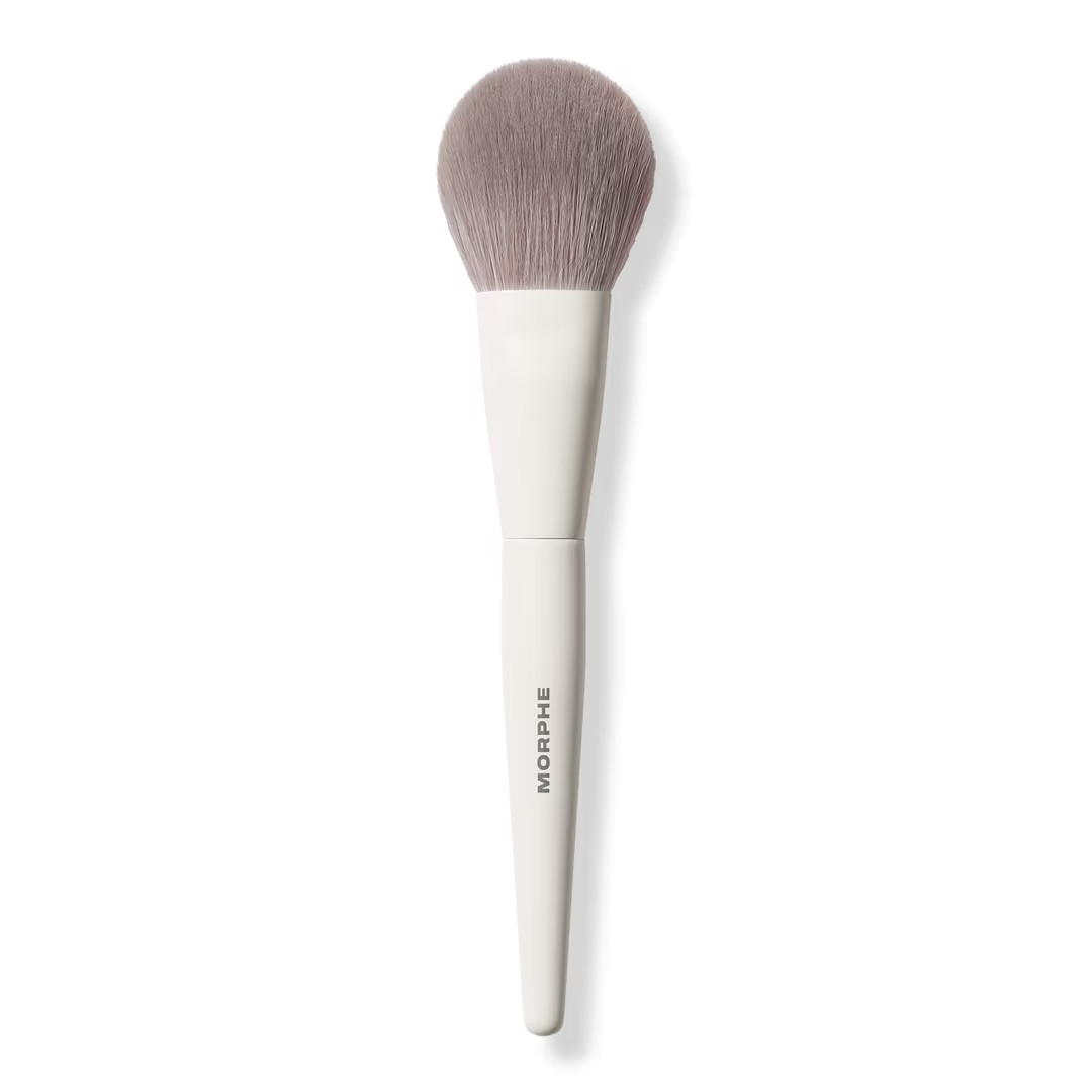 M162 Tapered Powder Brush | Ulta