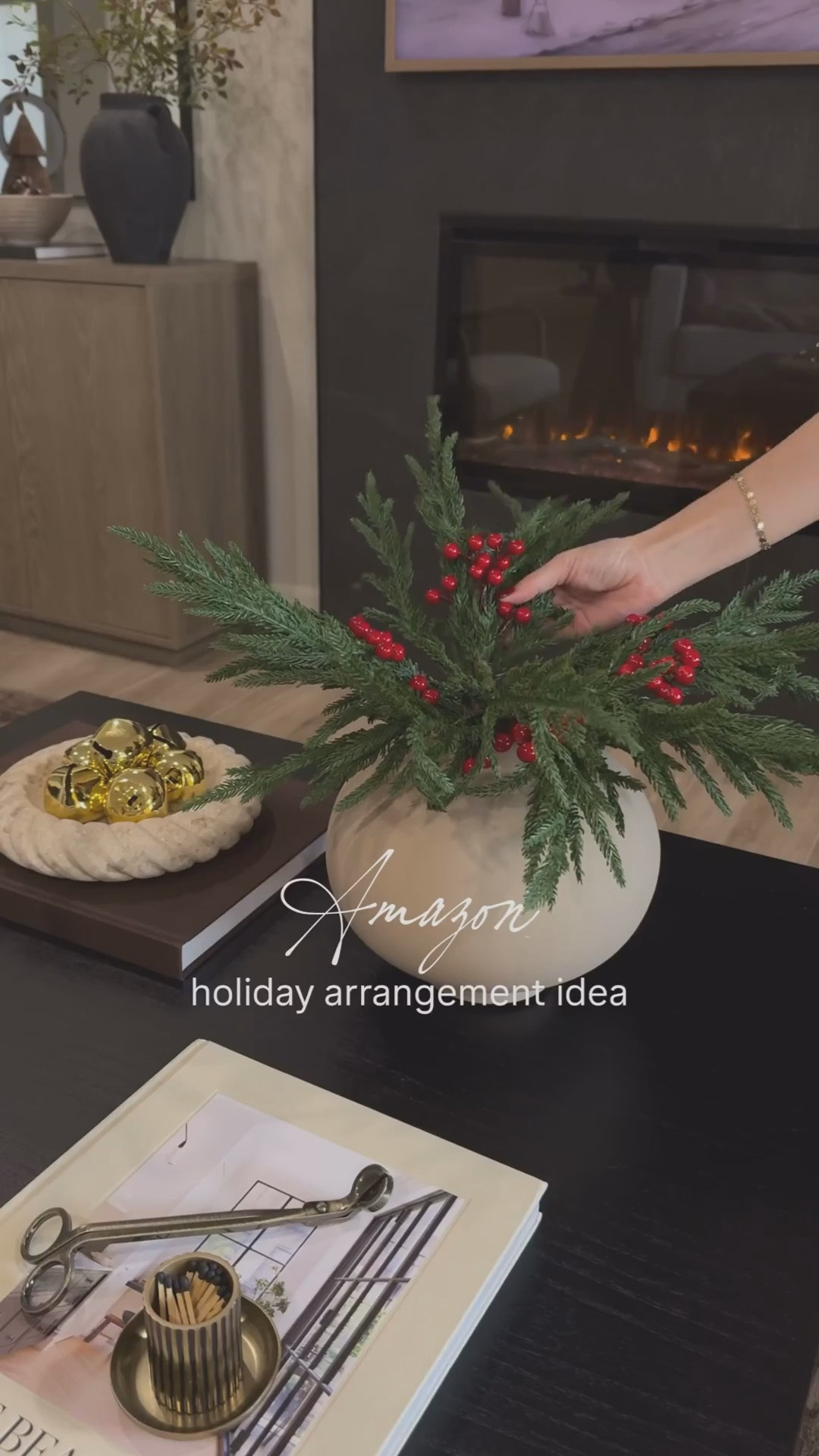 Easy DIY holiday centerpiece arrangement!🎄

I grabbed these real-touch pine stems and paired them with berry picks for a festive holiday arrangement - both from Amazon! 

#christmasmagic #christmasdecor #holidayarrangements #amazonhome #diychristmasdecor #diyholidaydecor 



#LTKHoliday #LTKCyberWeek #LTKHome