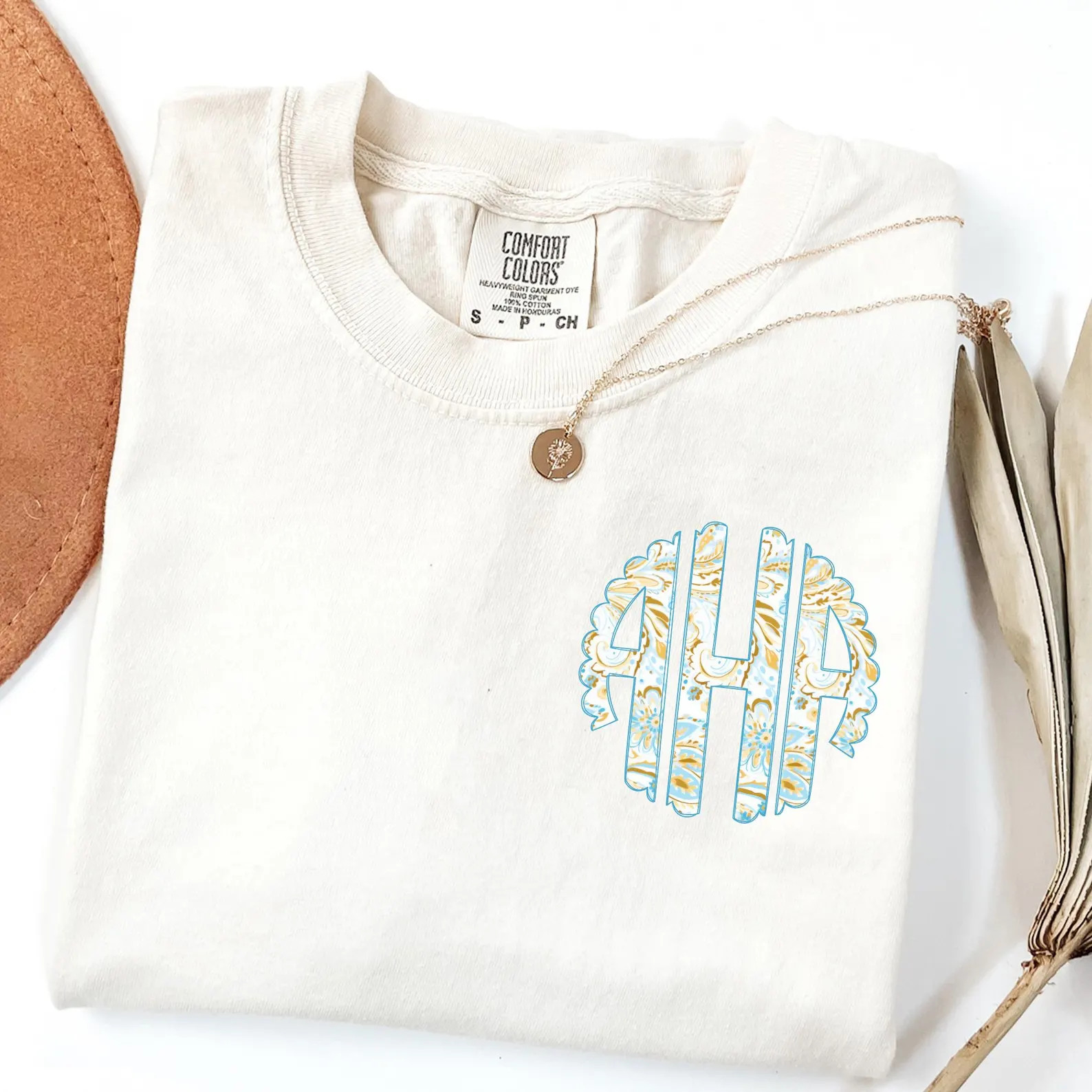 Personalized Comfort Colors Tee for Women - Monogrammed T-shirt - Etsy | Etsy (US)