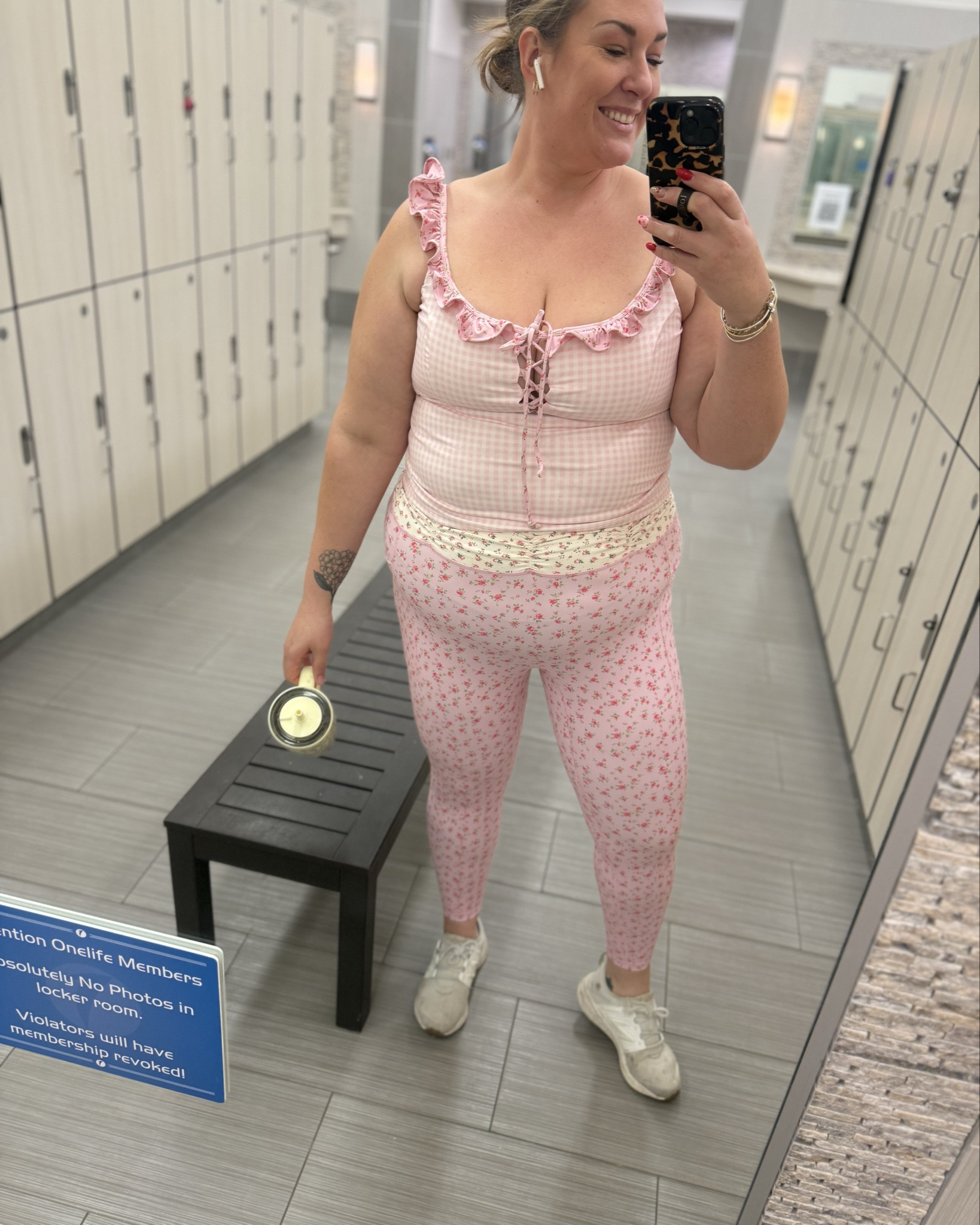 I’ve been loving incorporating color into my gym fits and this is my favorite one lately! 

#LTKPlusSize #LTKfitnessgoals