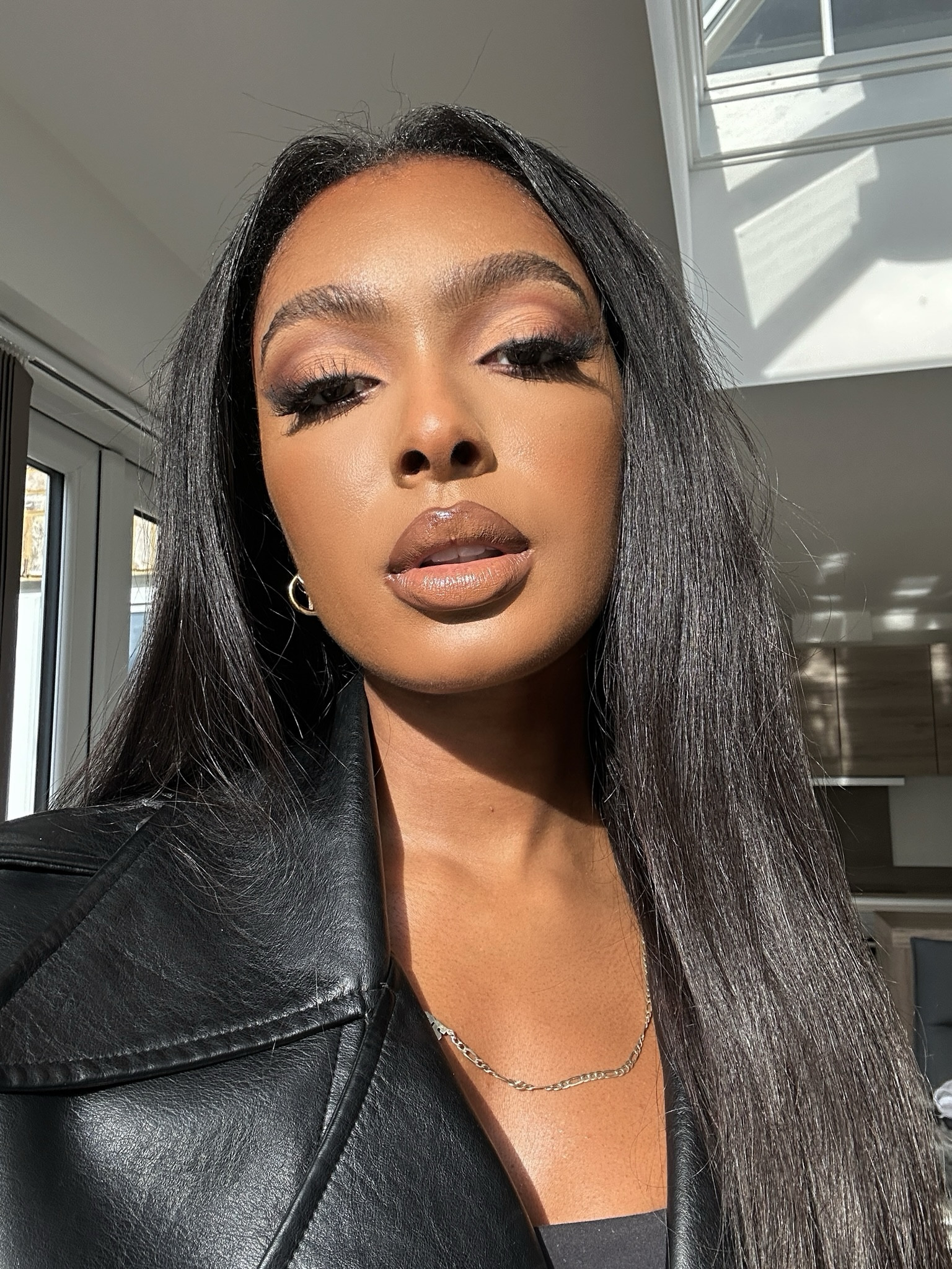 Makeup look:
Eyes - morphe 2 palette
Lips - Charlotte Tilbury gloss
Lashes - tatti lashes
Foundation - Nars
Concealer- Nars
Brows - Refy

#LTKbeauty #LTKeurope #LTKstyletip