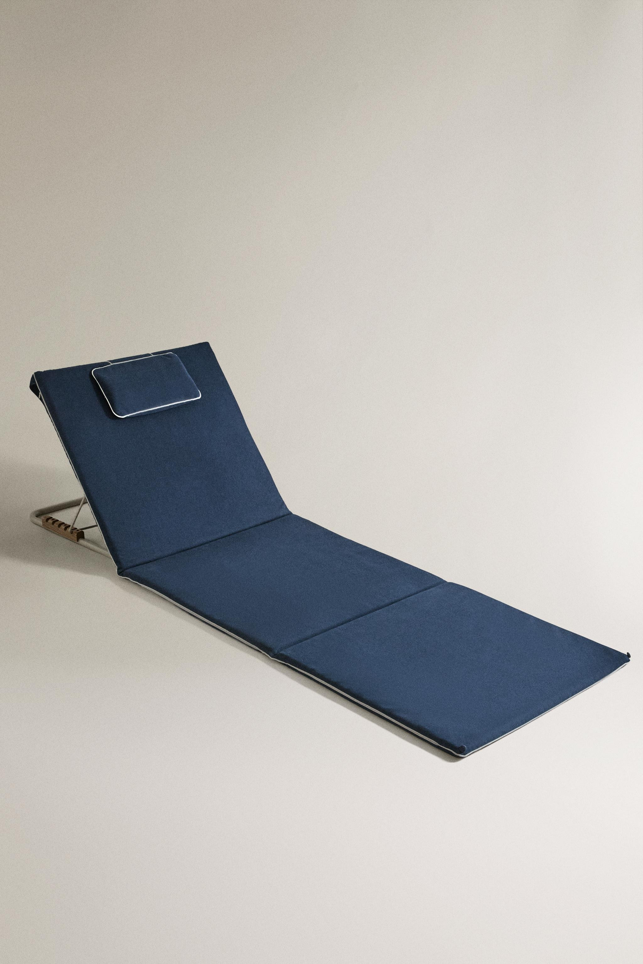XXL FOLDABLE BEACH LOUNGER | Zara US