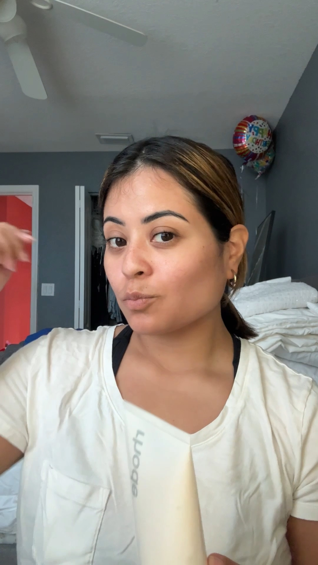 My first ever empty products video! 🫣

These are products for makeup and skincare that I’ve gone through and actually repurchased. The Caudalie vinoperfect serum is a must- it’s expensive so I always pick it up during the Sephora sale. 

I did get gifted some of these products but truly loved how they worked with my skin and none caused me to breakout. The face reality is my actual skincare routine before any skin prep and that’s truly been the difference in keeping my skin clean and clear. 



#LTKTravel #LTKBeauty