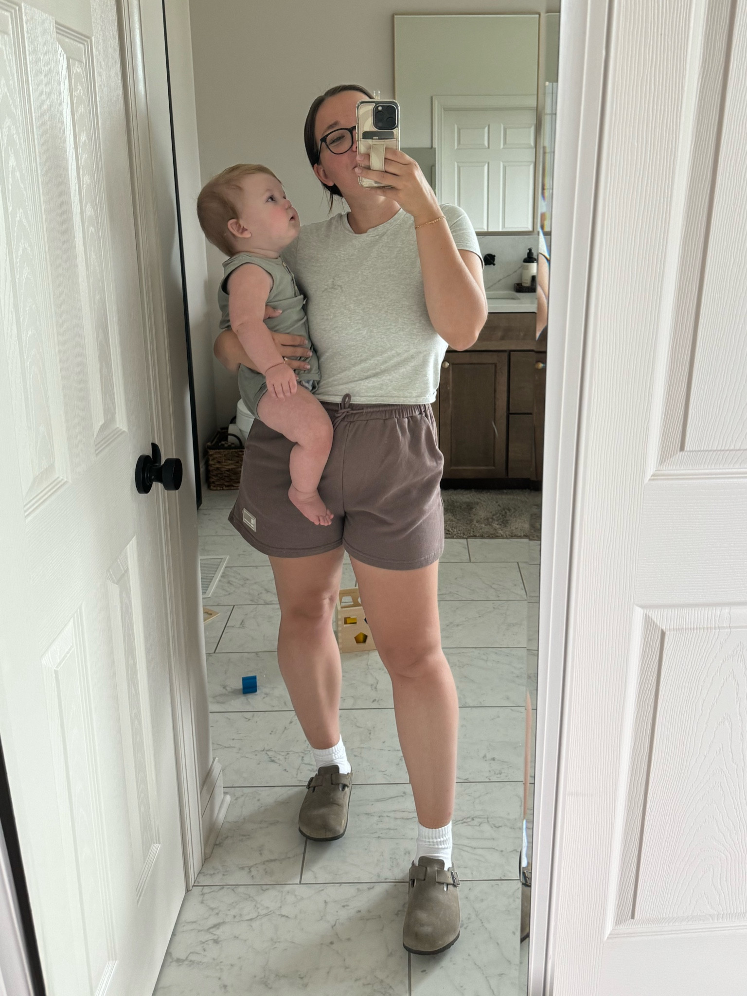 Casual fit queeeen of coursee