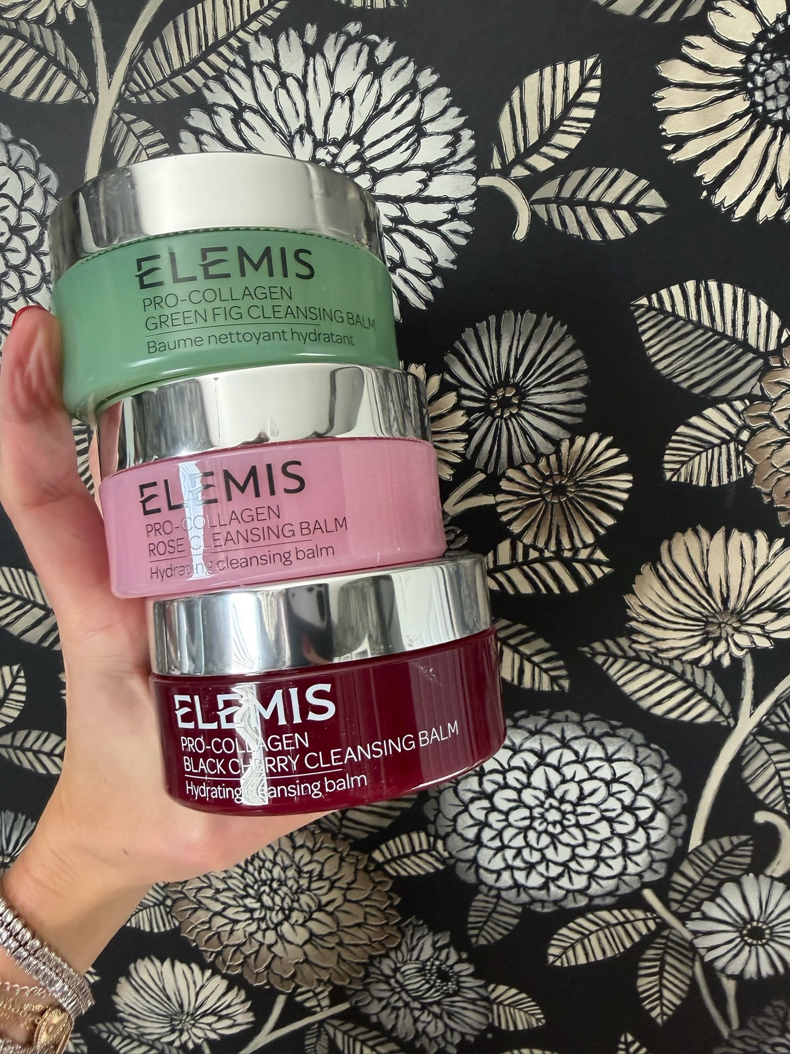 The best cleansing balm for removing makeup and oil, double cleanse, nighttime skincare, skincare routine, themominstylee

#LTKHoliday #LTKOver40 #LTKBeauty