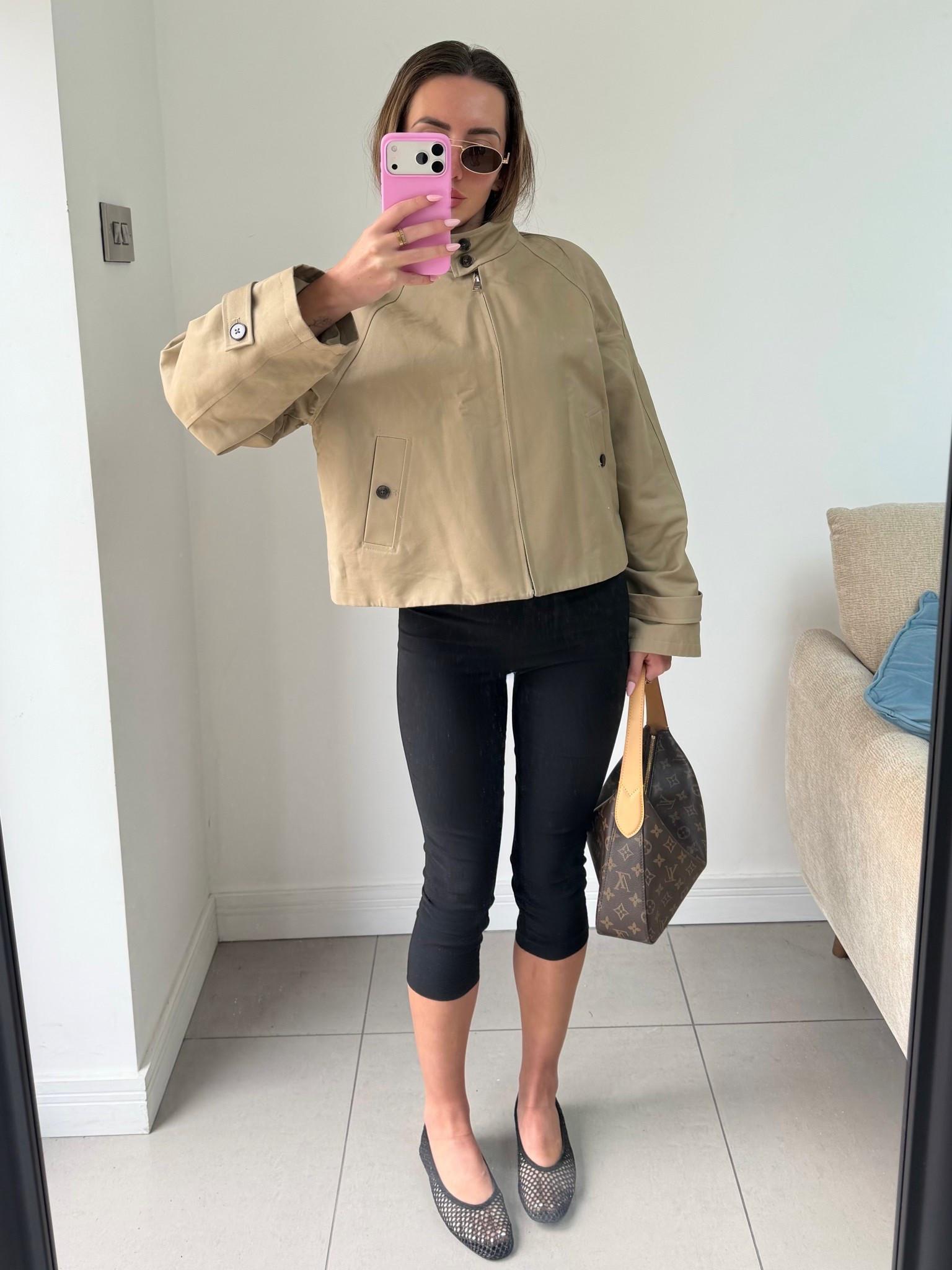 cropped trench & capris 

#LTKspring #LTKeurope #LTKuk