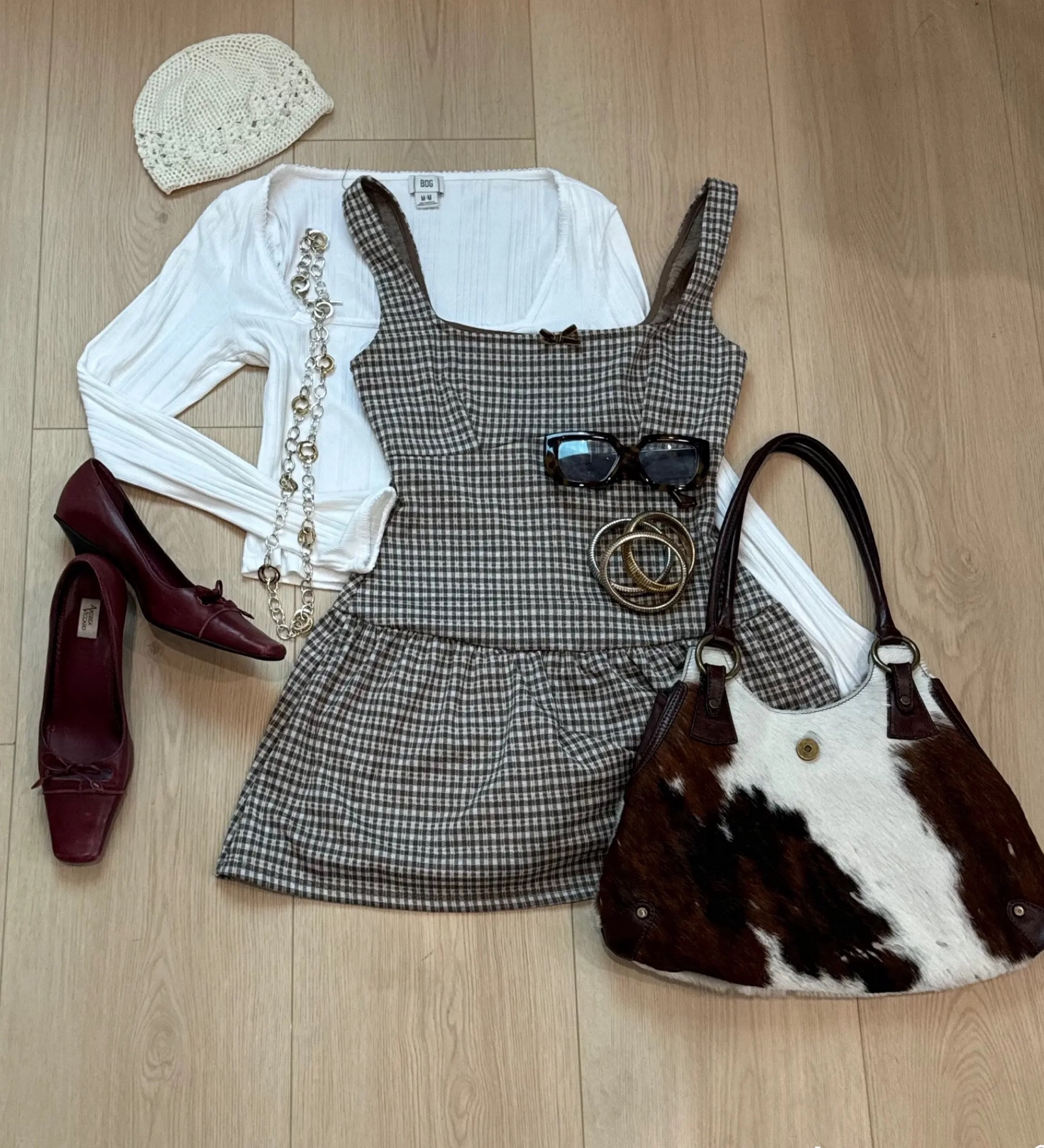 Holiday outfit inspo ✍🏼

Holiday outfit, plaid dress, mini dress, winter outfit, date night outfit, heels

#LTKSeasonal #LTKStyleTip #LTKHoliday
