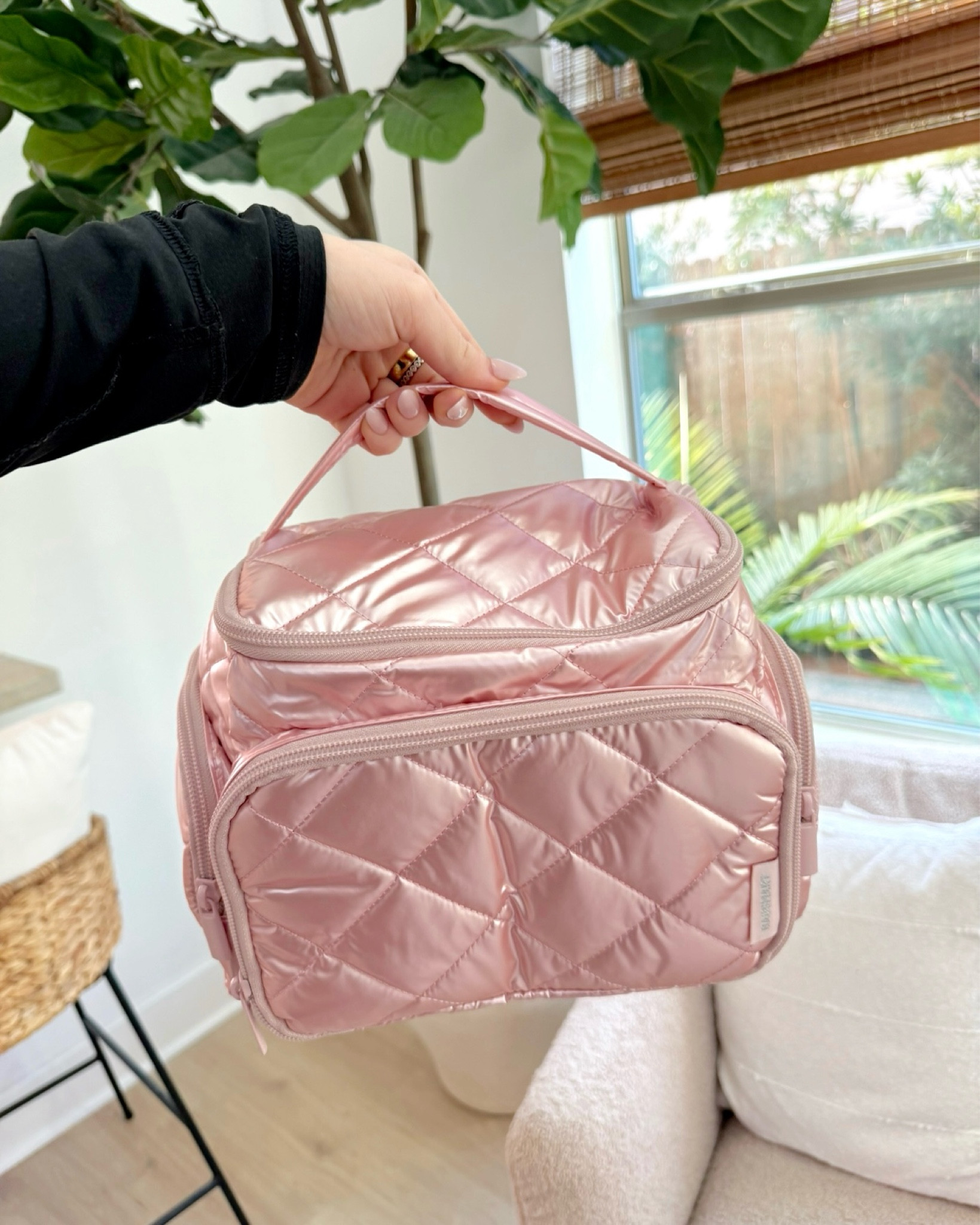 Amazon Prime Day Travel 📦💕

prime day, prime sale, prime day sale, amazon prime day, amazon, amazon finds, amazon style, amazon fashion, Madison Payne 

#LTKStyleTip #LTKTravel #LTKSaleAlert