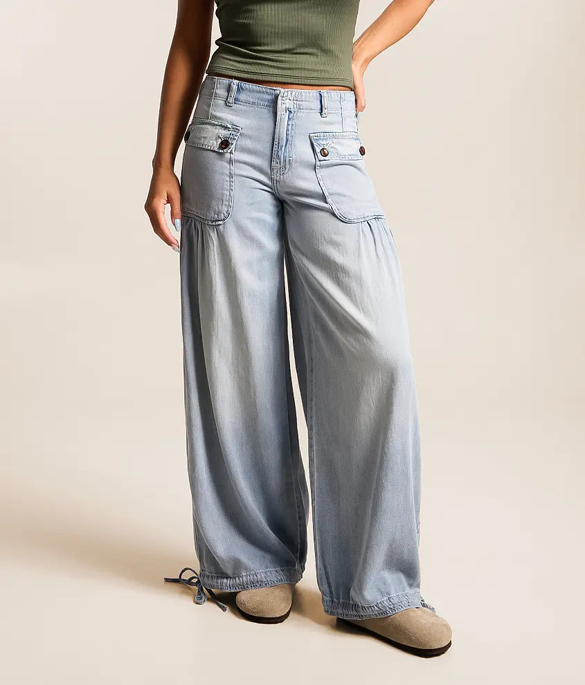 Sloane Balloon Jean | Buckle