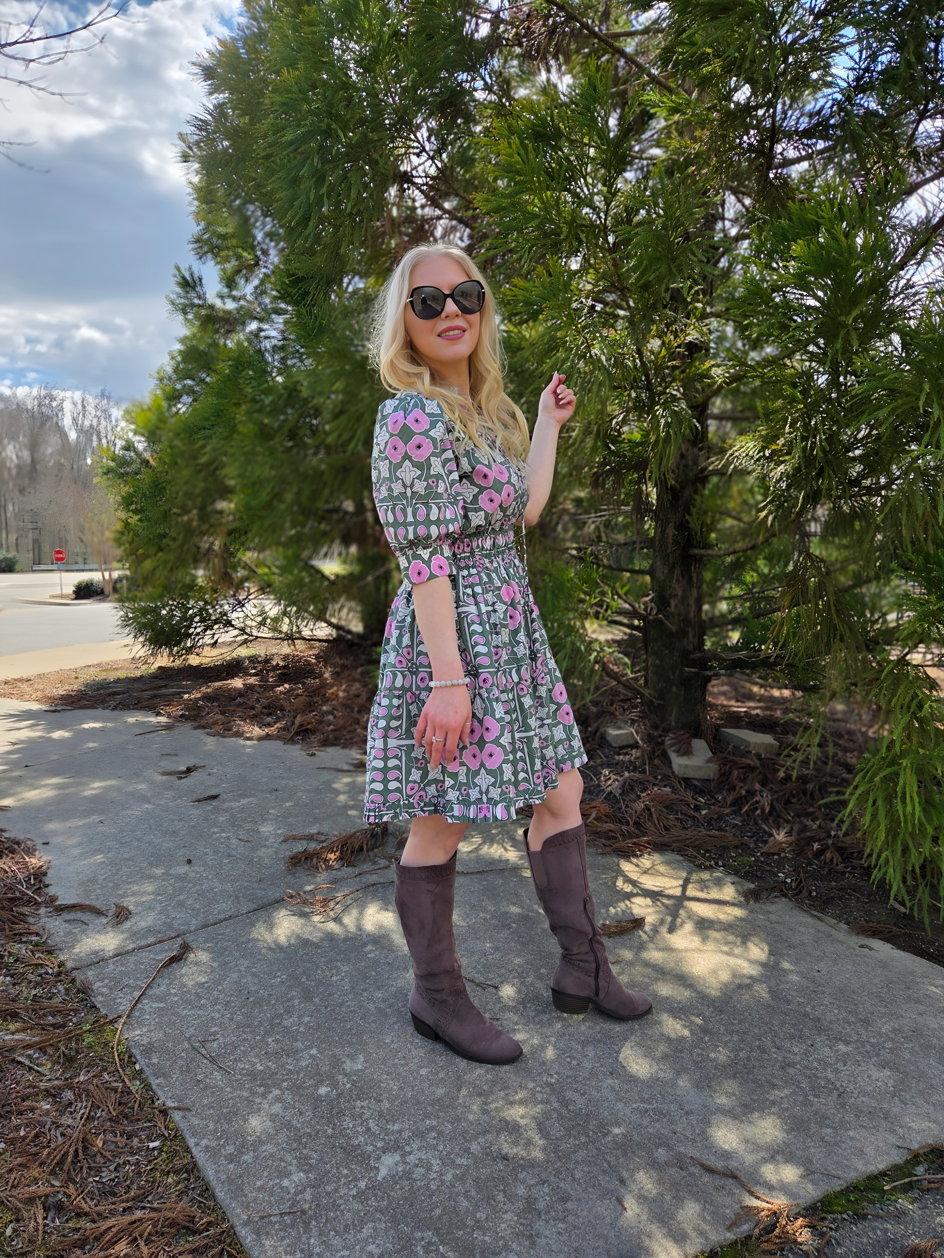 I am so excited to have another Beyond by Vera dress in my closet!! This is the Alice dress in print Heritage Wisteria. This dress is so flattering, so comfortable and ridiculously cute.  🌼 🌸 

#LTKWatchNow #LTKStyleTip #LTKWedding