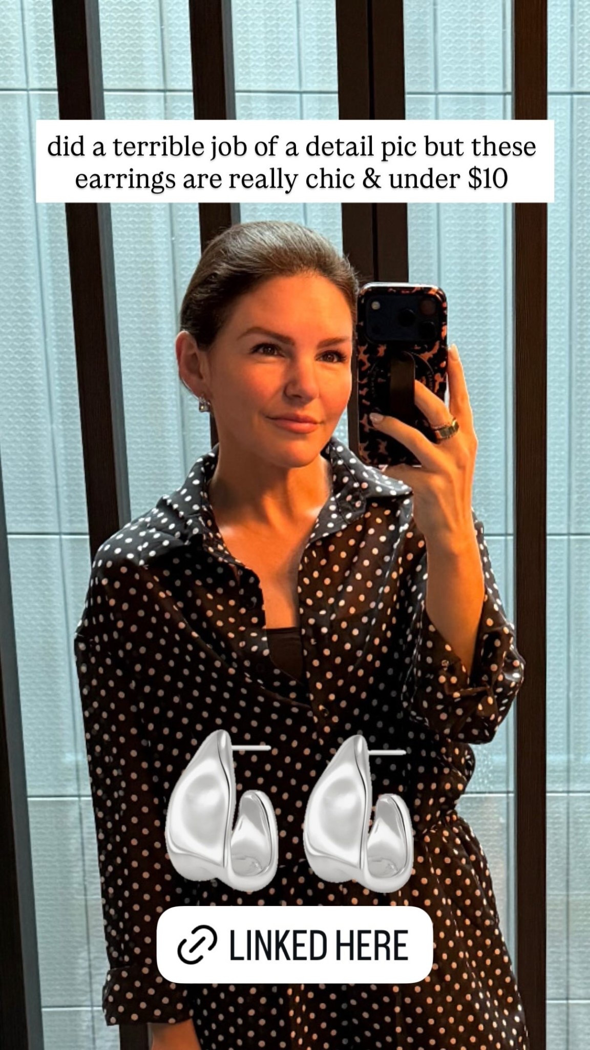 did a terrible job of a detail pic but these earrings are really chic & under $10

#LTKootd #LTKdayinmylife #LTKTravel