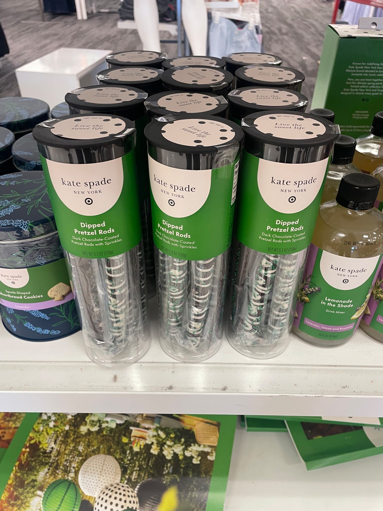 Kate Spade x Target 







Target, Kate spade and Target, spring fashion, kitchen, dining, entertaining, Mother’s Day gift idea, gifts for her, hostess gift,  birthday gift idea, graduation party, family gatherings, party snacks, party drinks


#LTKOver40 #LTKParties #LTKGiftGuide