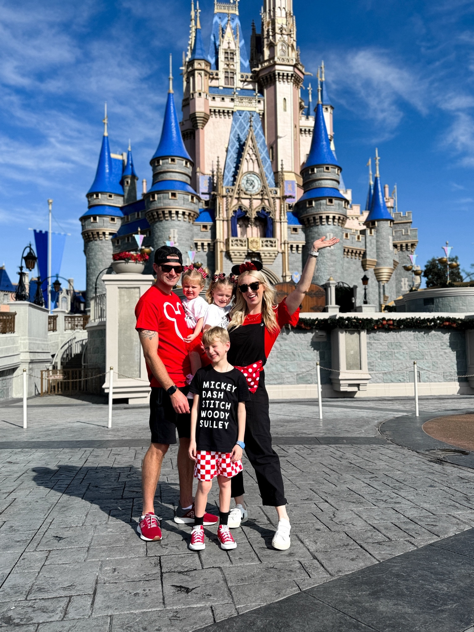 Disney outfit, Disney World outfit, Walt Disney World Outfit, family Disney outfits, vacation outfit, magic kingdom, Disney family outfits

#LTKfindsunder50 #LTKfamily #LTKtravel