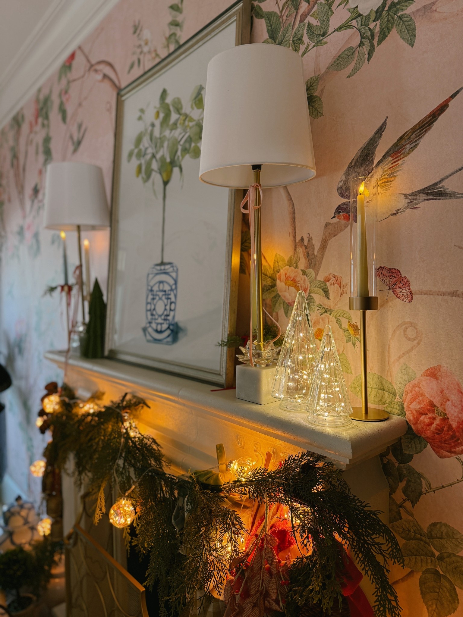 There’s something about the twinkle at Christmastime…
the way the soft glow makes everything feel warmer, quieter, and touched with a little magic. ✨
These tiny lights hold so much tradition for me — a reminder that even in the busiest seasons, there’s beauty in the stillness.
Here’s to the glow we look forward to all year long. ❤️🎄
#TwinkleLights #CozyChristmas #TraditionsMatter #CaseyWiegand

#LTKSeasonal #LTKHome #LTKHoliday