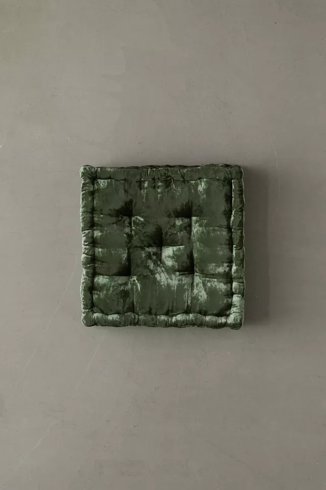 Ruthie Velvet Floor Pillow | Urban Outfitters (US and RoW)
